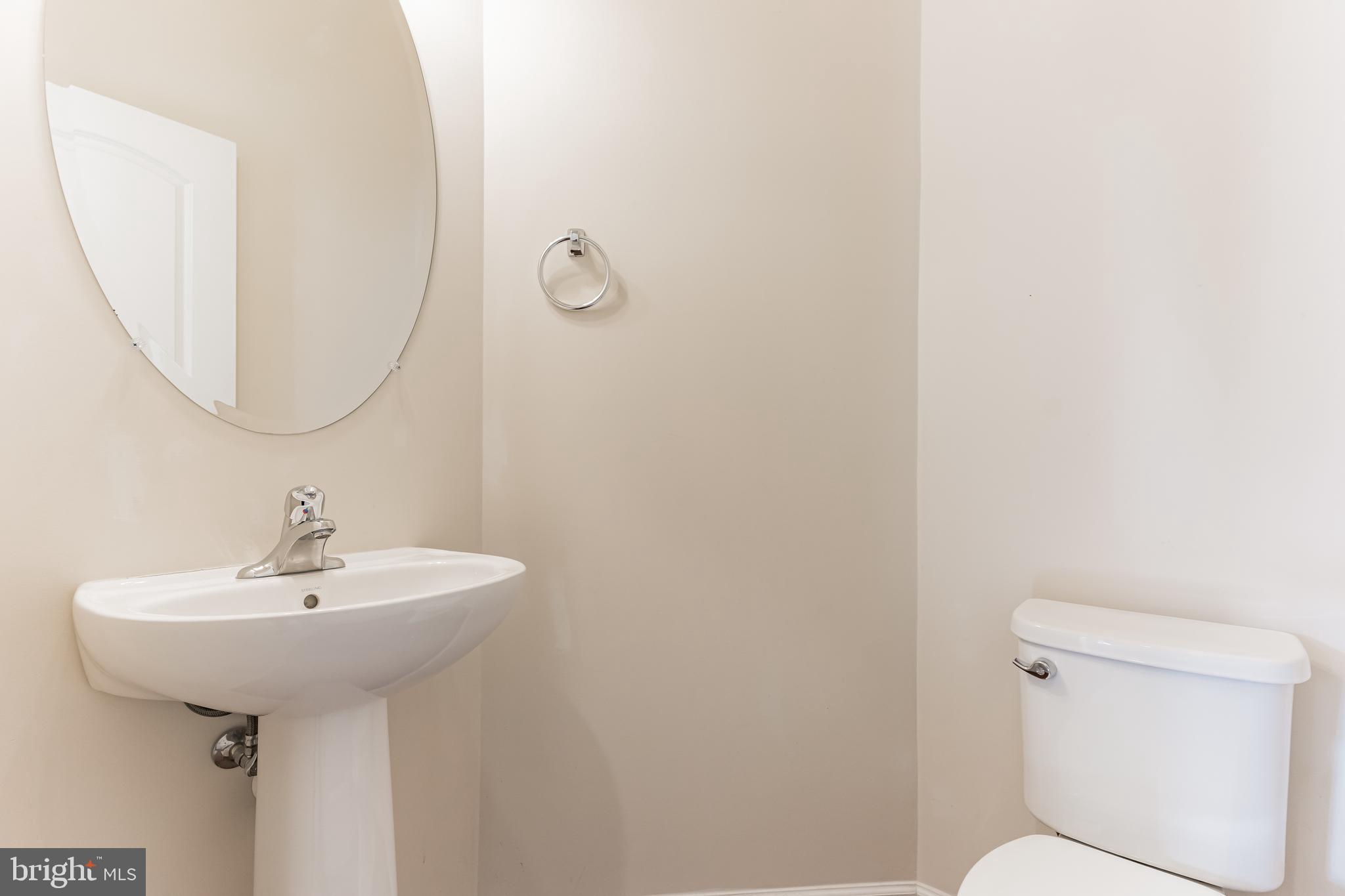 EAST GATE ONE - Residential Lease