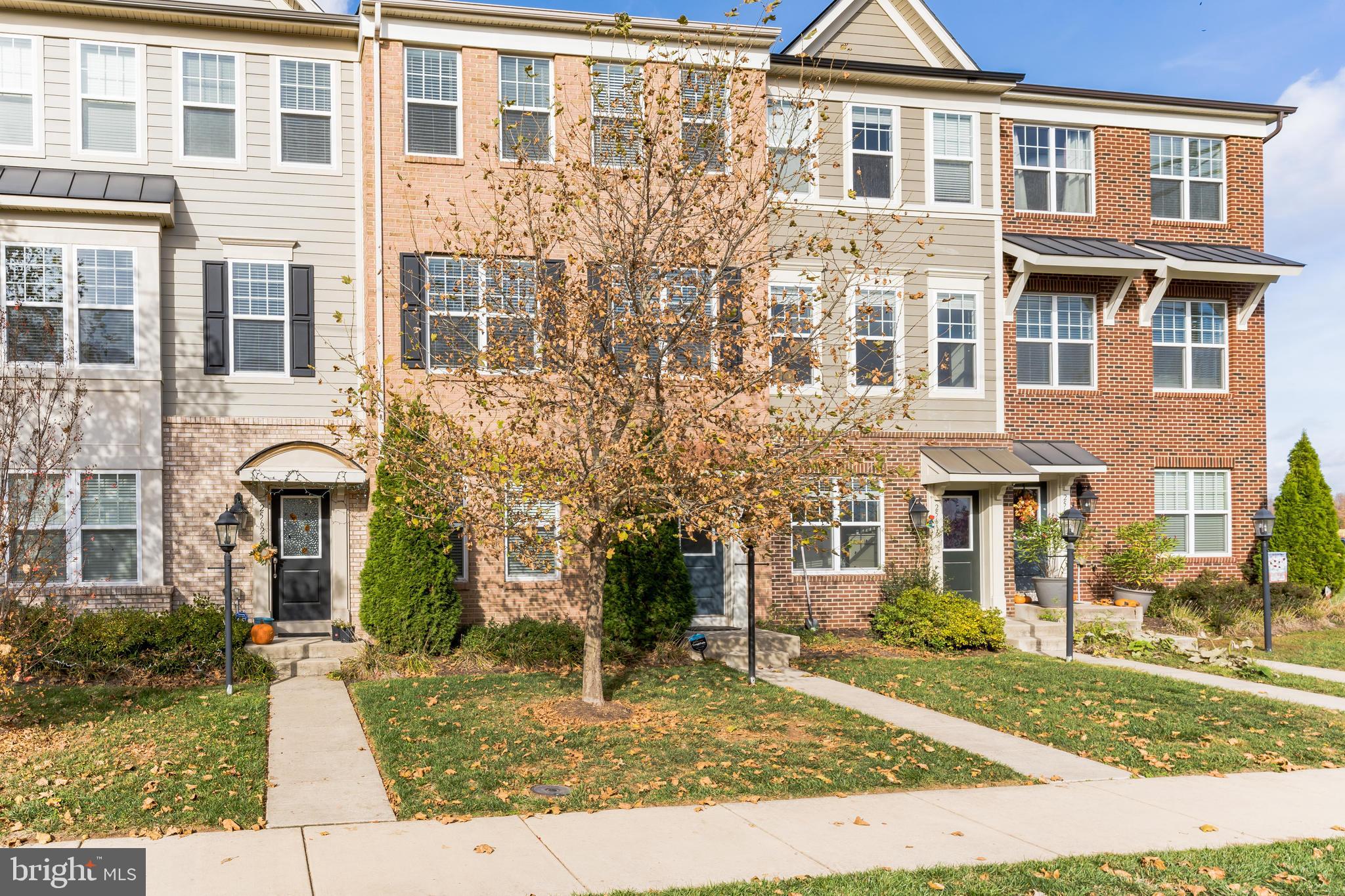 EAST GATE ONE - Residential Lease