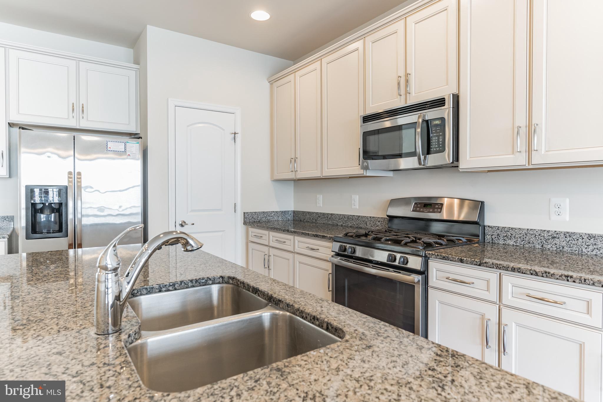 EAST GATE ONE - Residential Lease