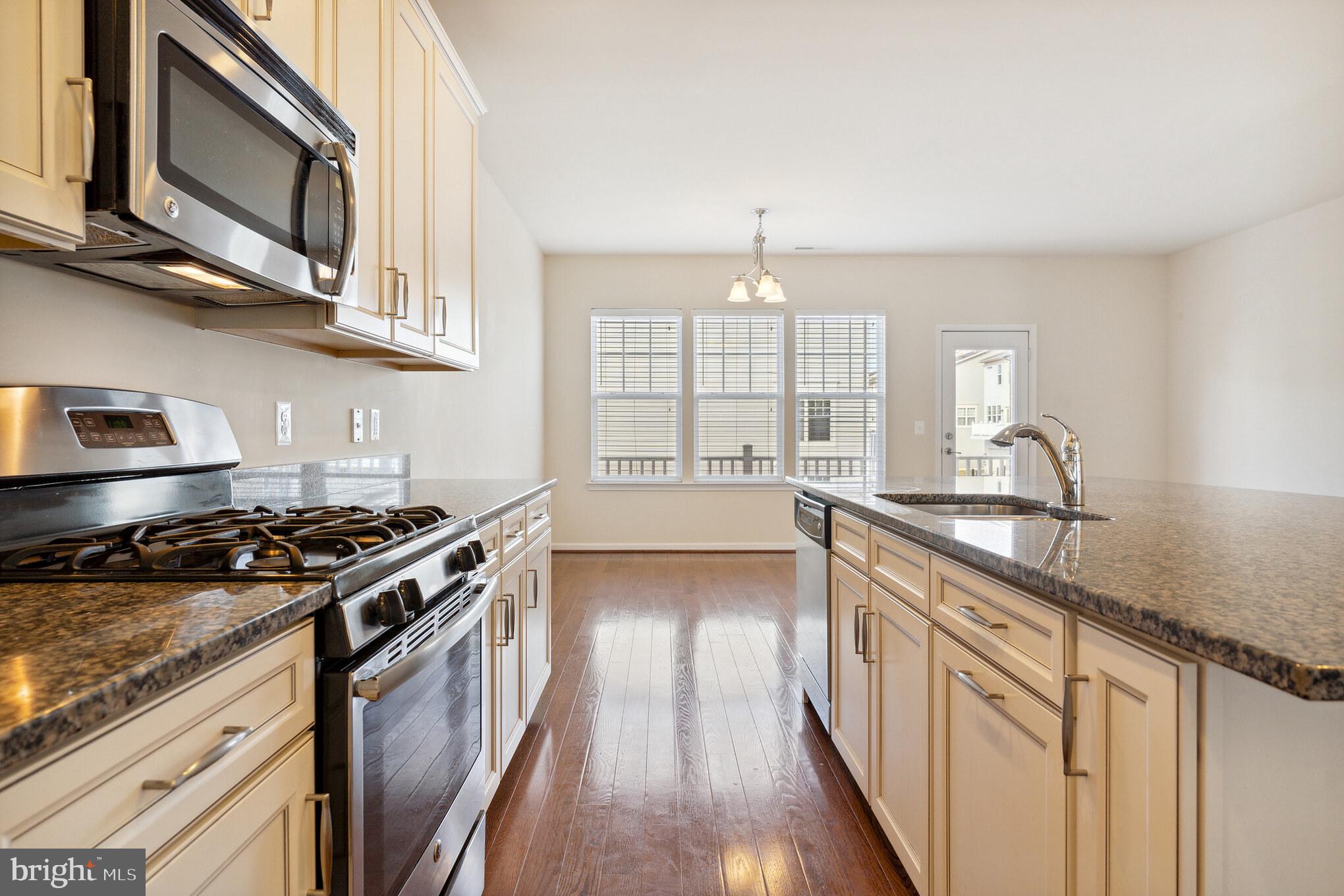 EAST GATE ONE - Residential Lease