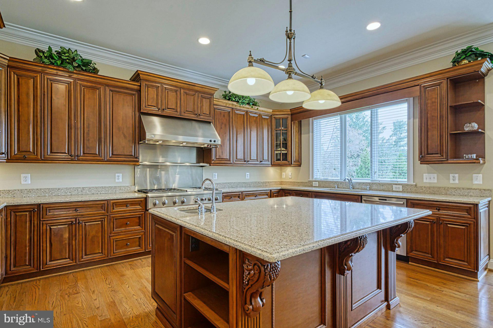 HUNTERS MILL - Residential