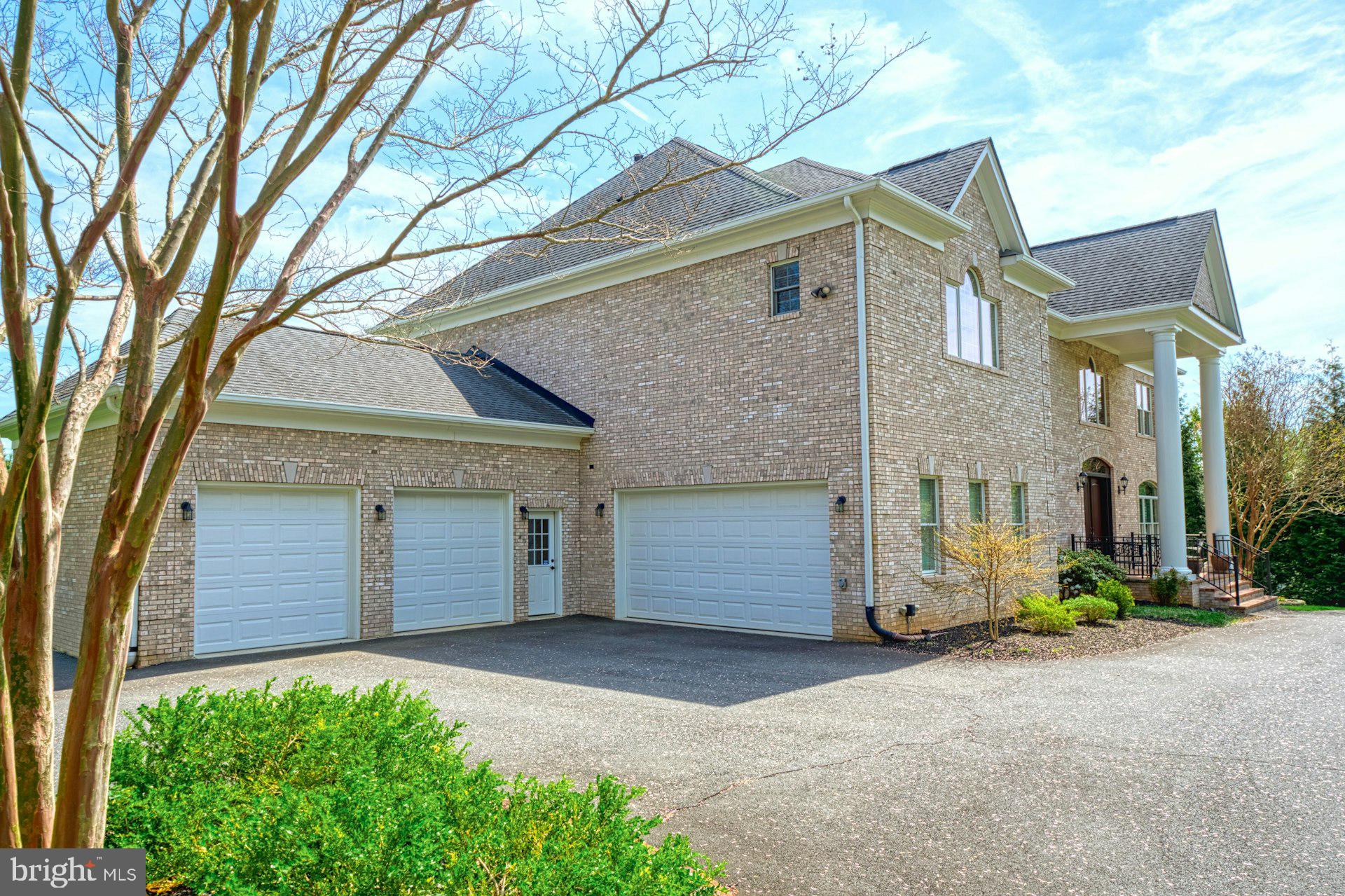 HUNTERS MILL - Residential