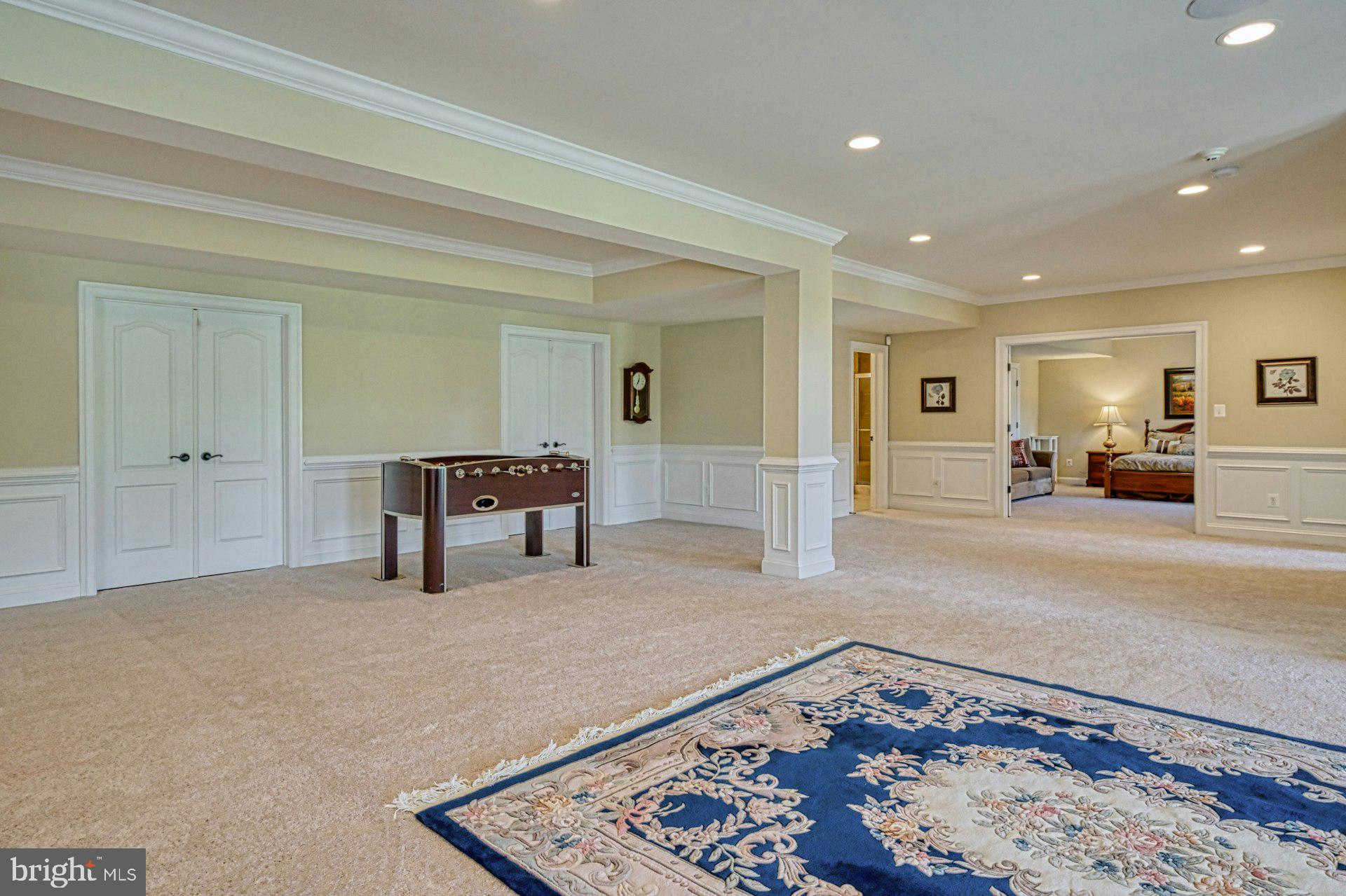 HUNTERS MILL - Residential