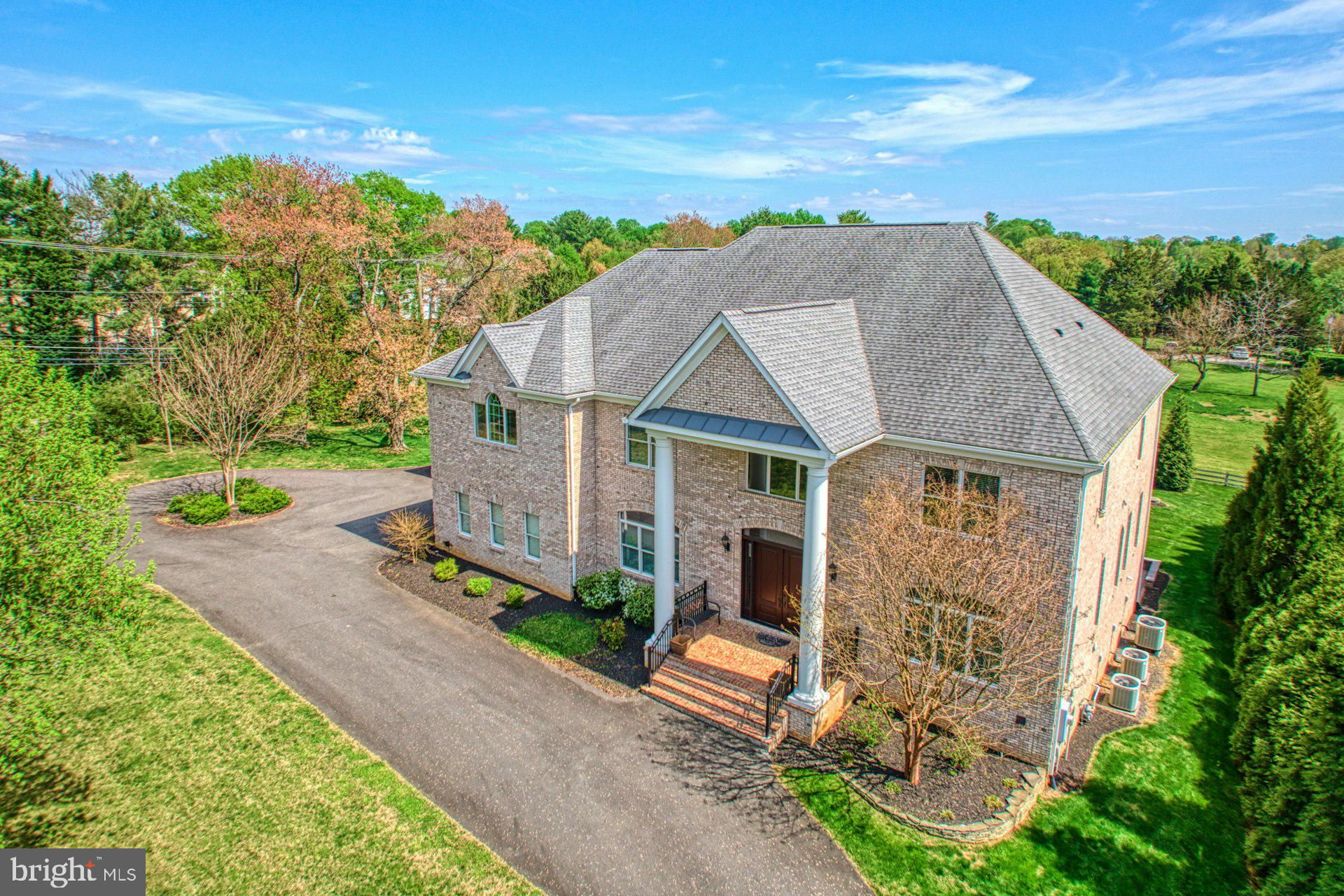 HUNTERS MILL - Residential