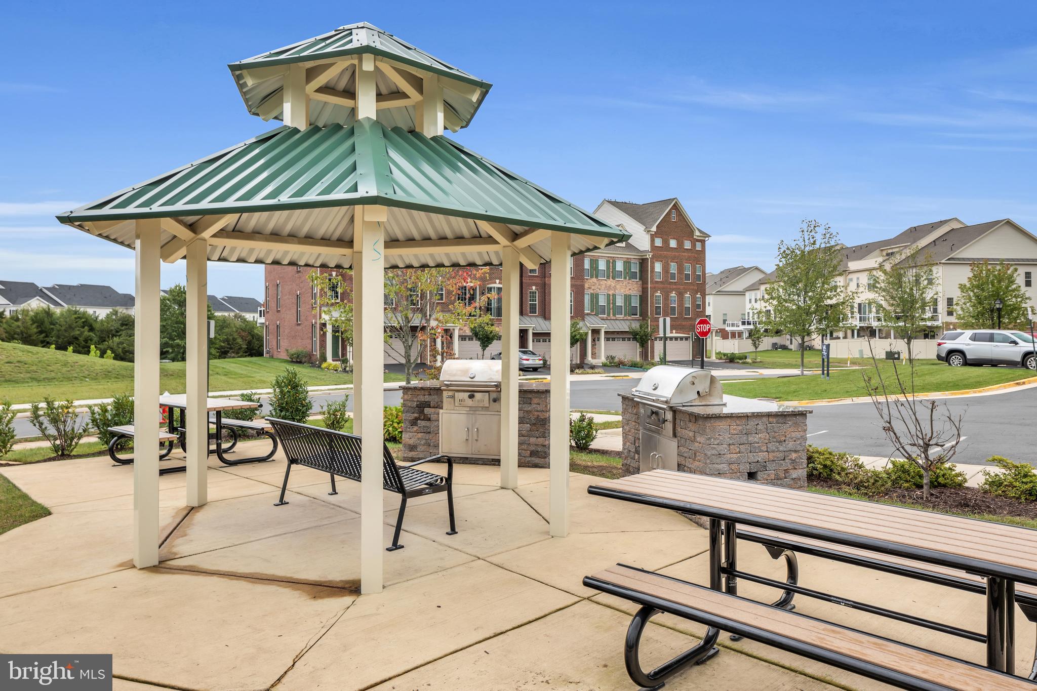 BUCKINGHAM AT LOUDOUN VALLEY - Residential