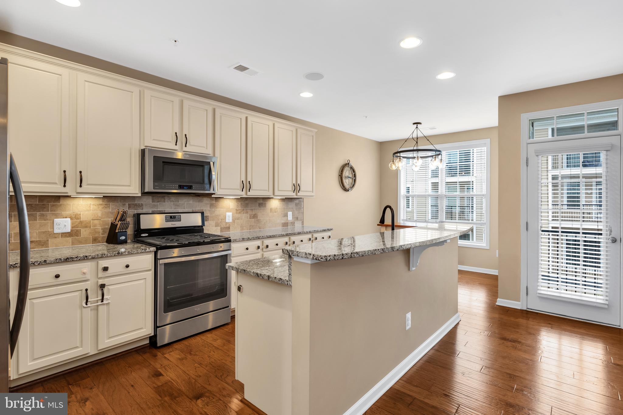 BUCKINGHAM AT LOUDOUN VALLEY - Residential