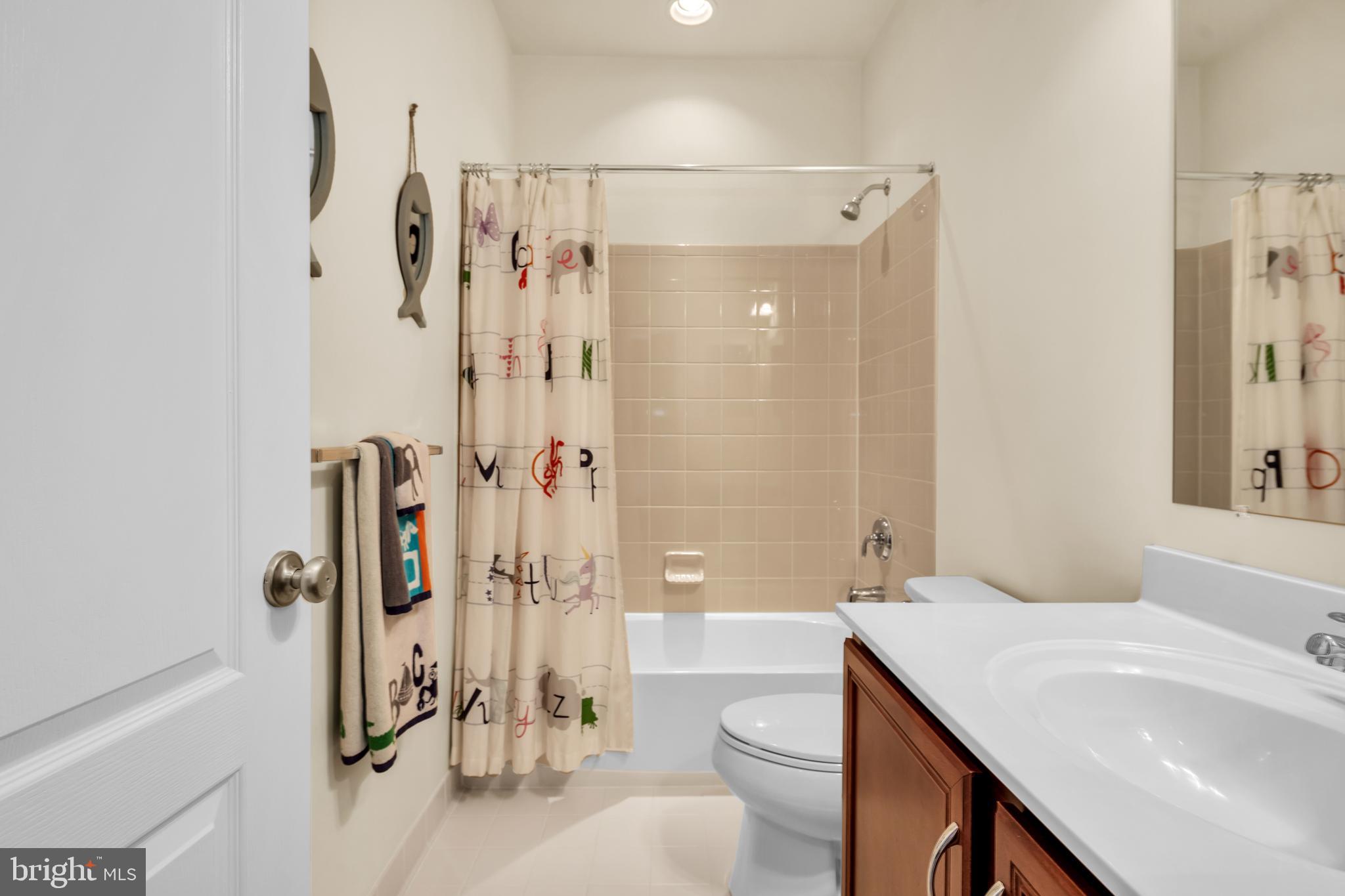 BUCKINGHAM AT LOUDOUN VALLEY - Residential