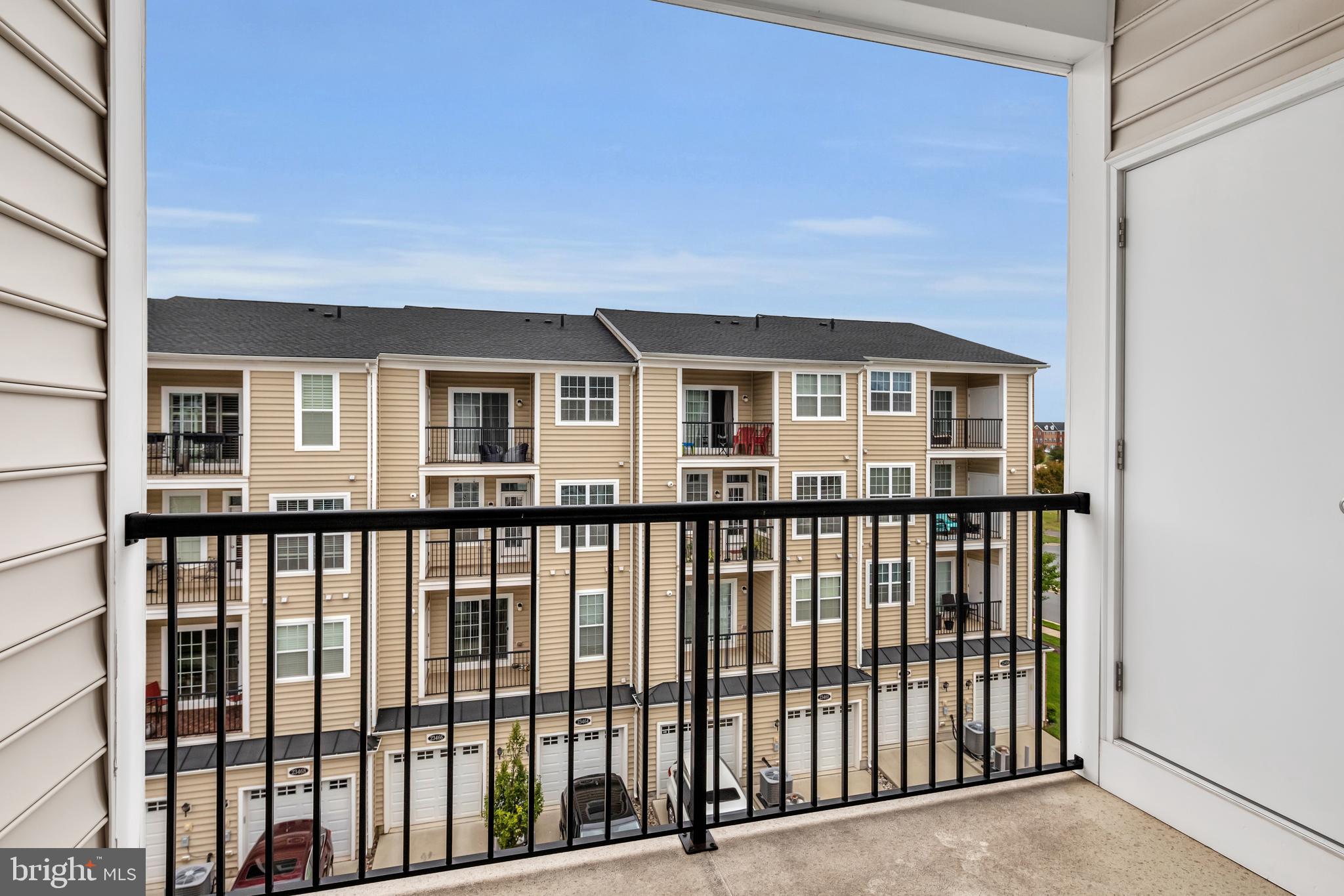 BUCKINGHAM AT LOUDOUN VALLEY - Residential