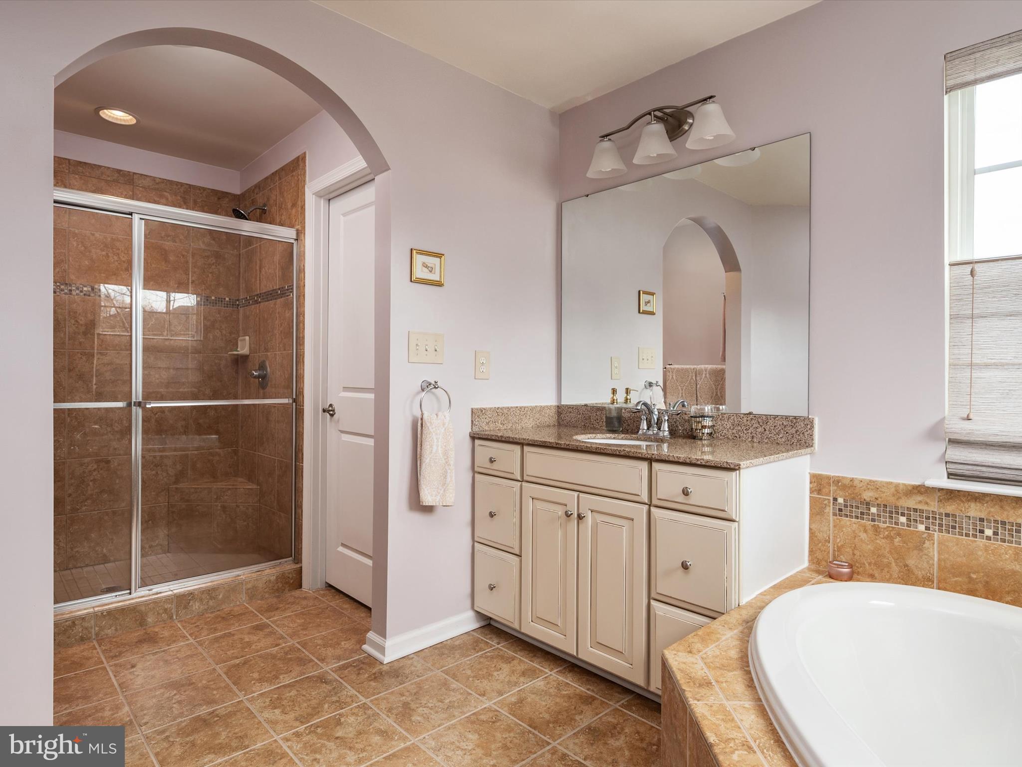 WINDLASS OVERLOOK - Residential