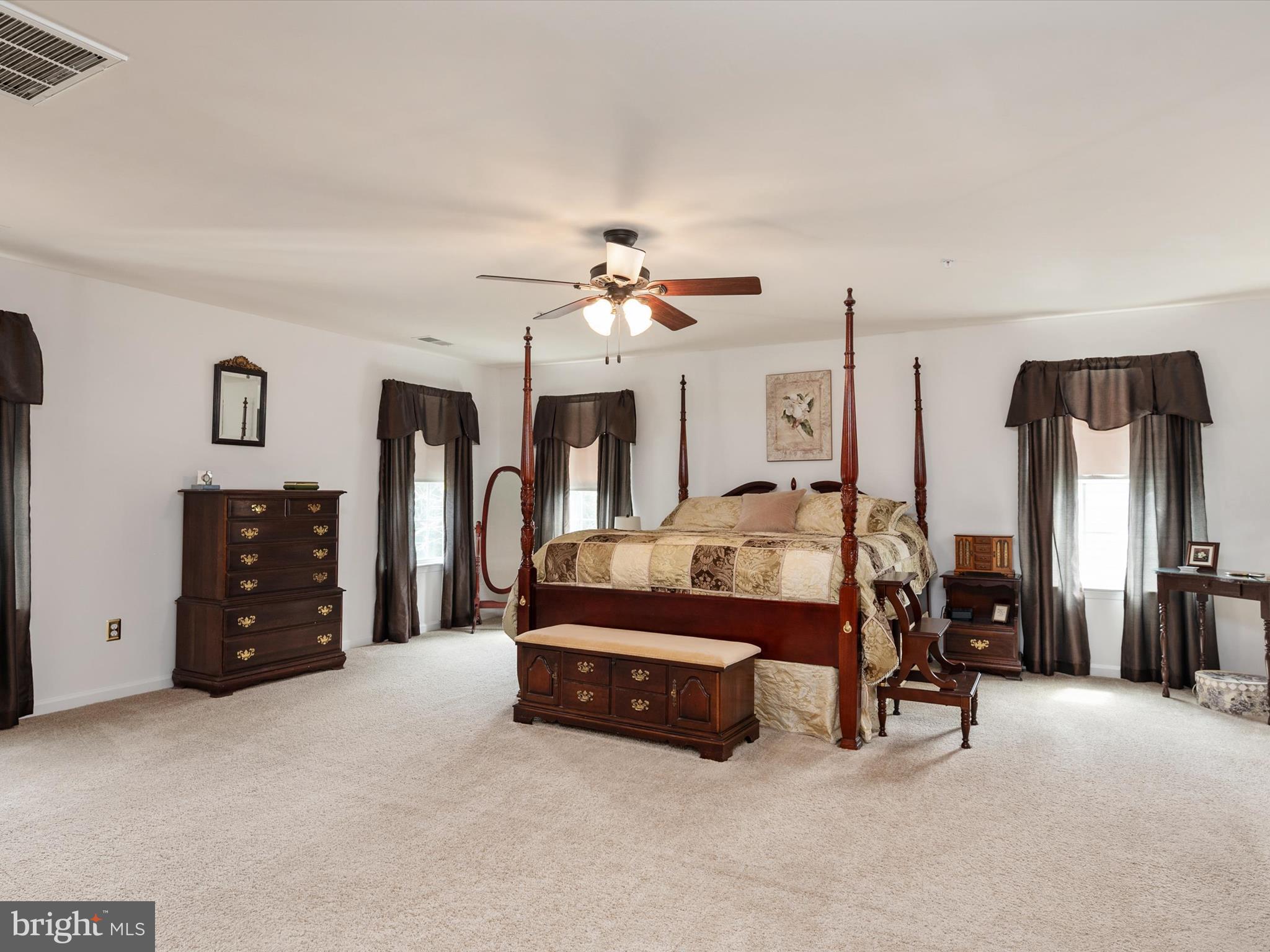 WINDLASS OVERLOOK - Residential