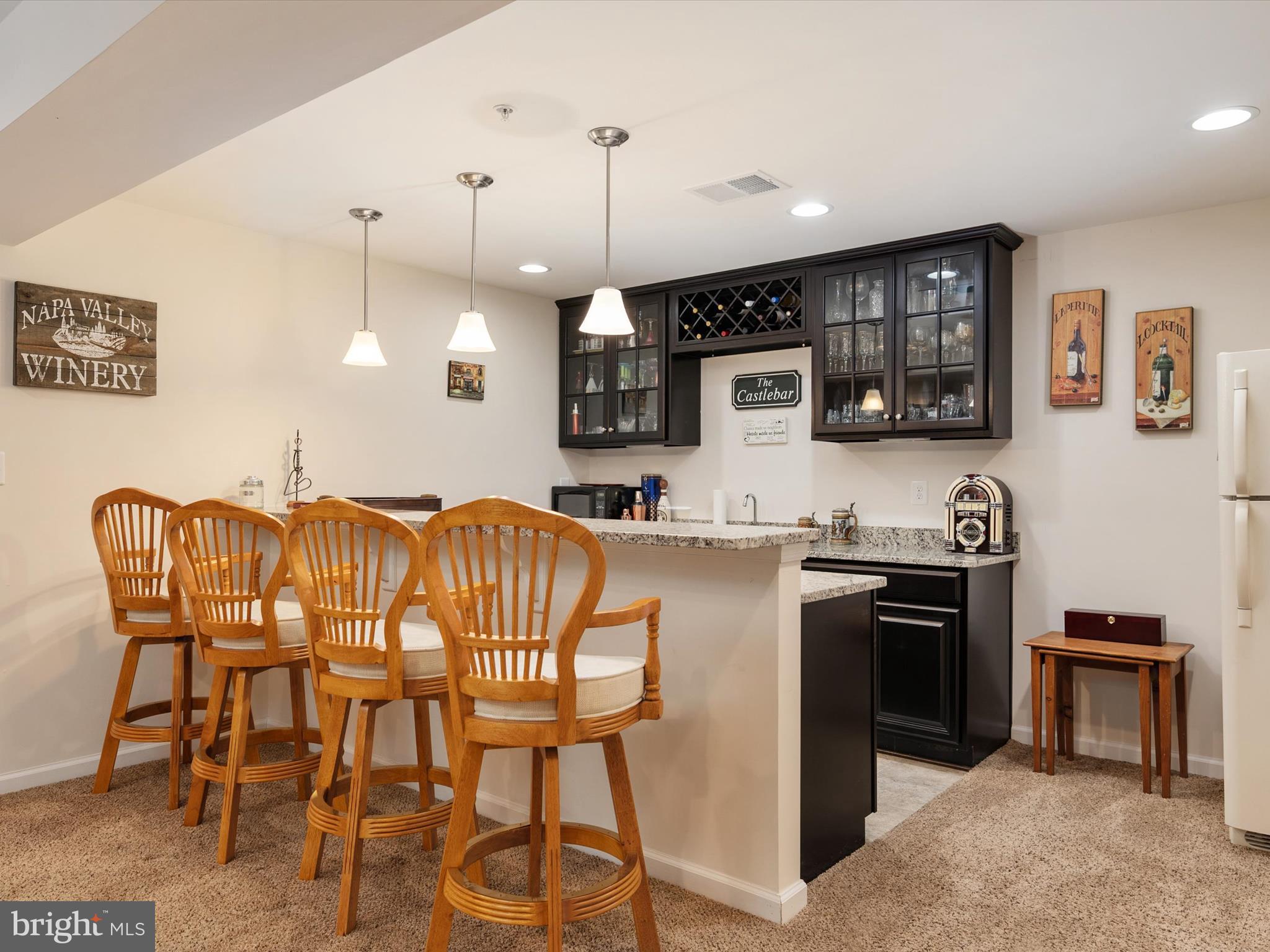 WINDLASS OVERLOOK - Residential