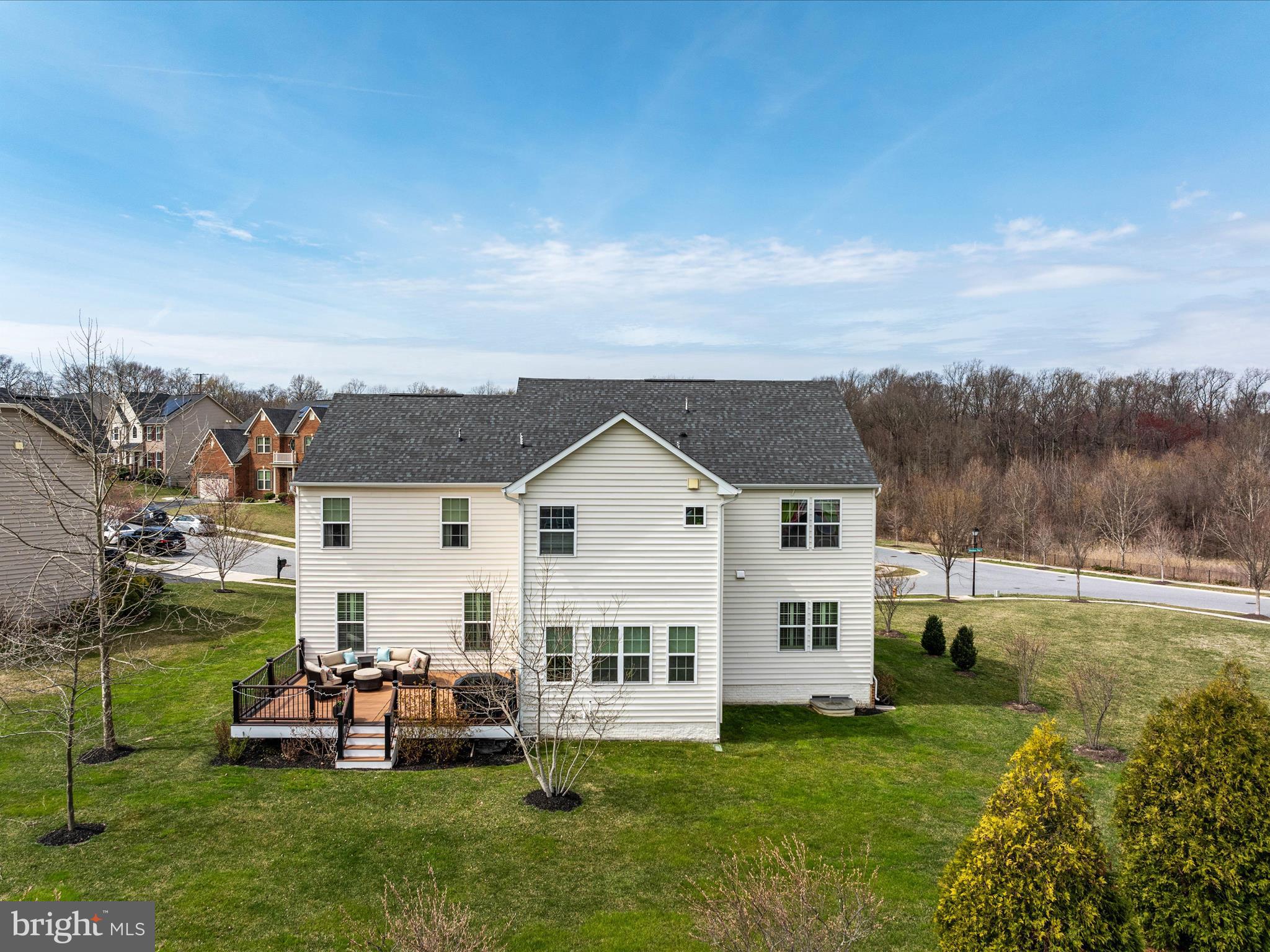WINDLASS OVERLOOK - Residential