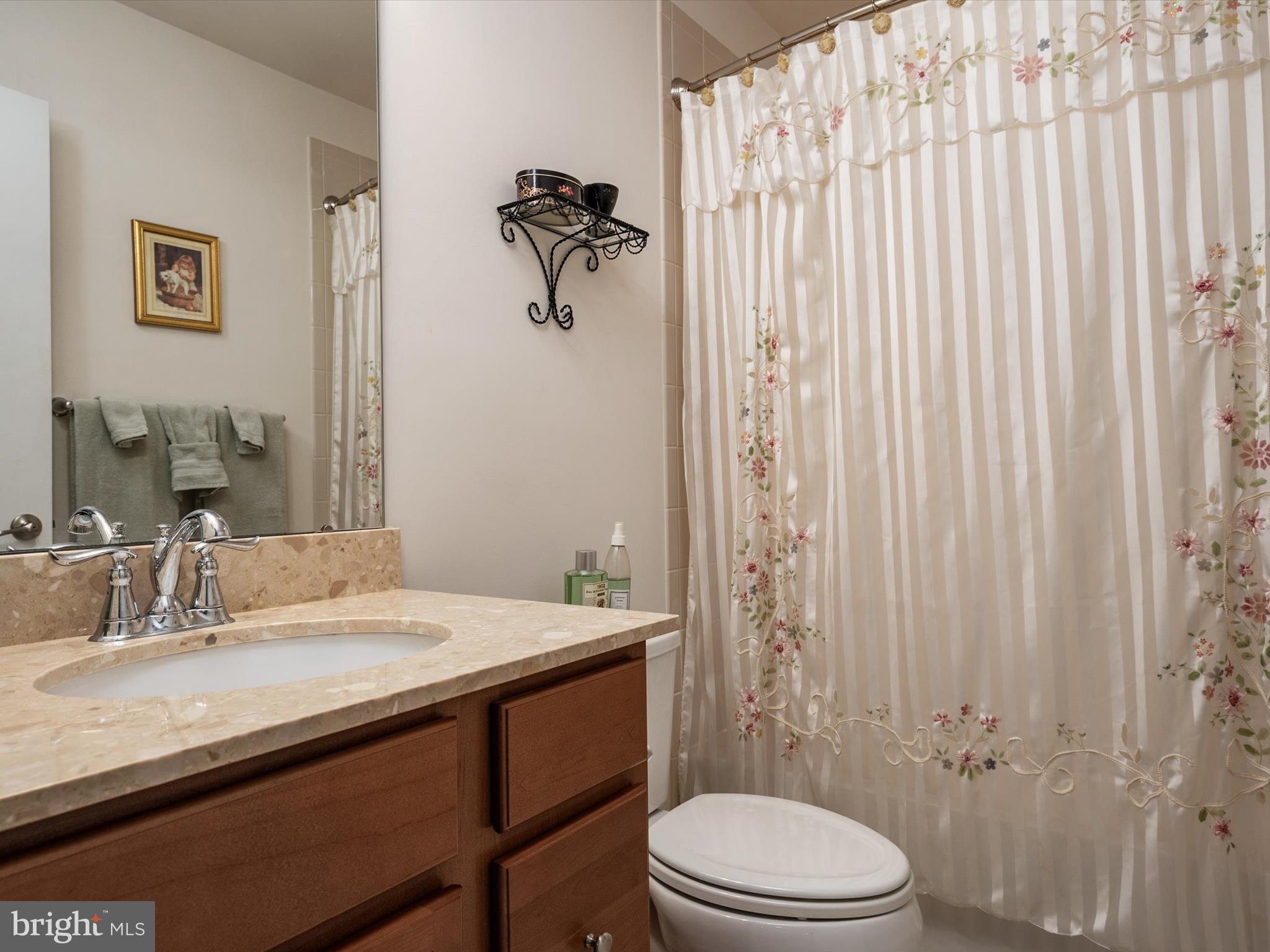 WINDLASS OVERLOOK - Residential