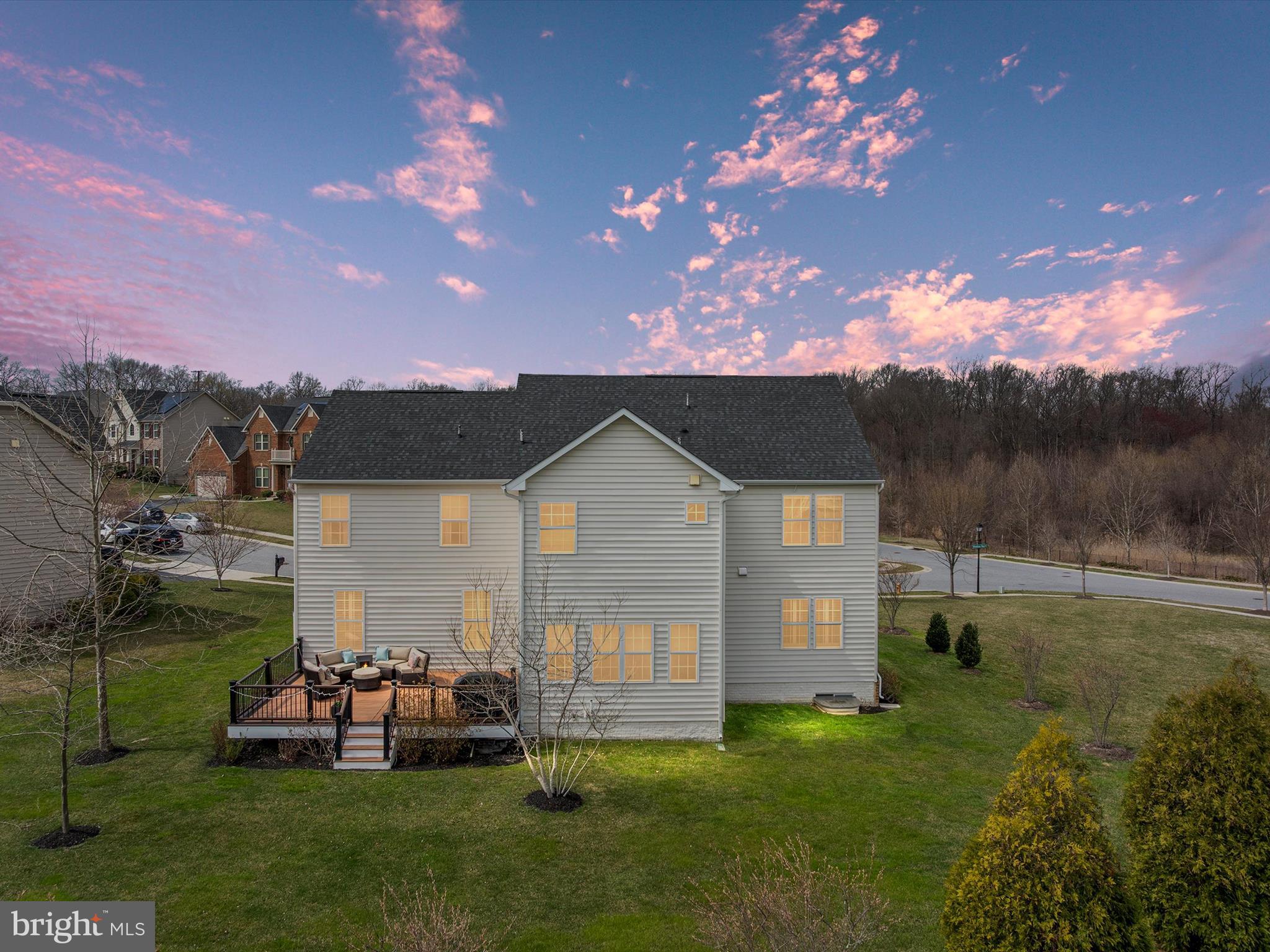WINDLASS OVERLOOK - Residential