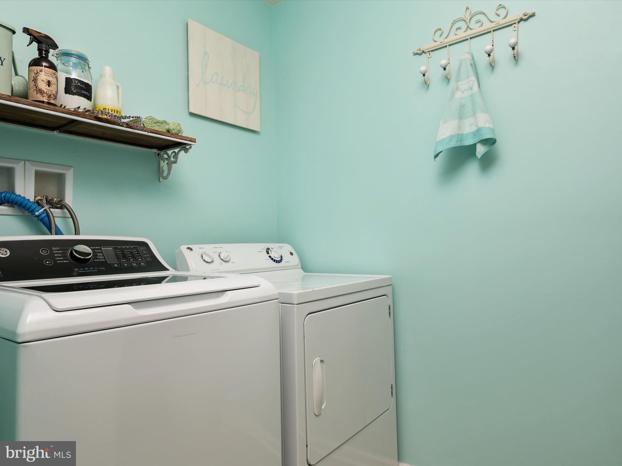 WINDLASS OVERLOOK - Residential