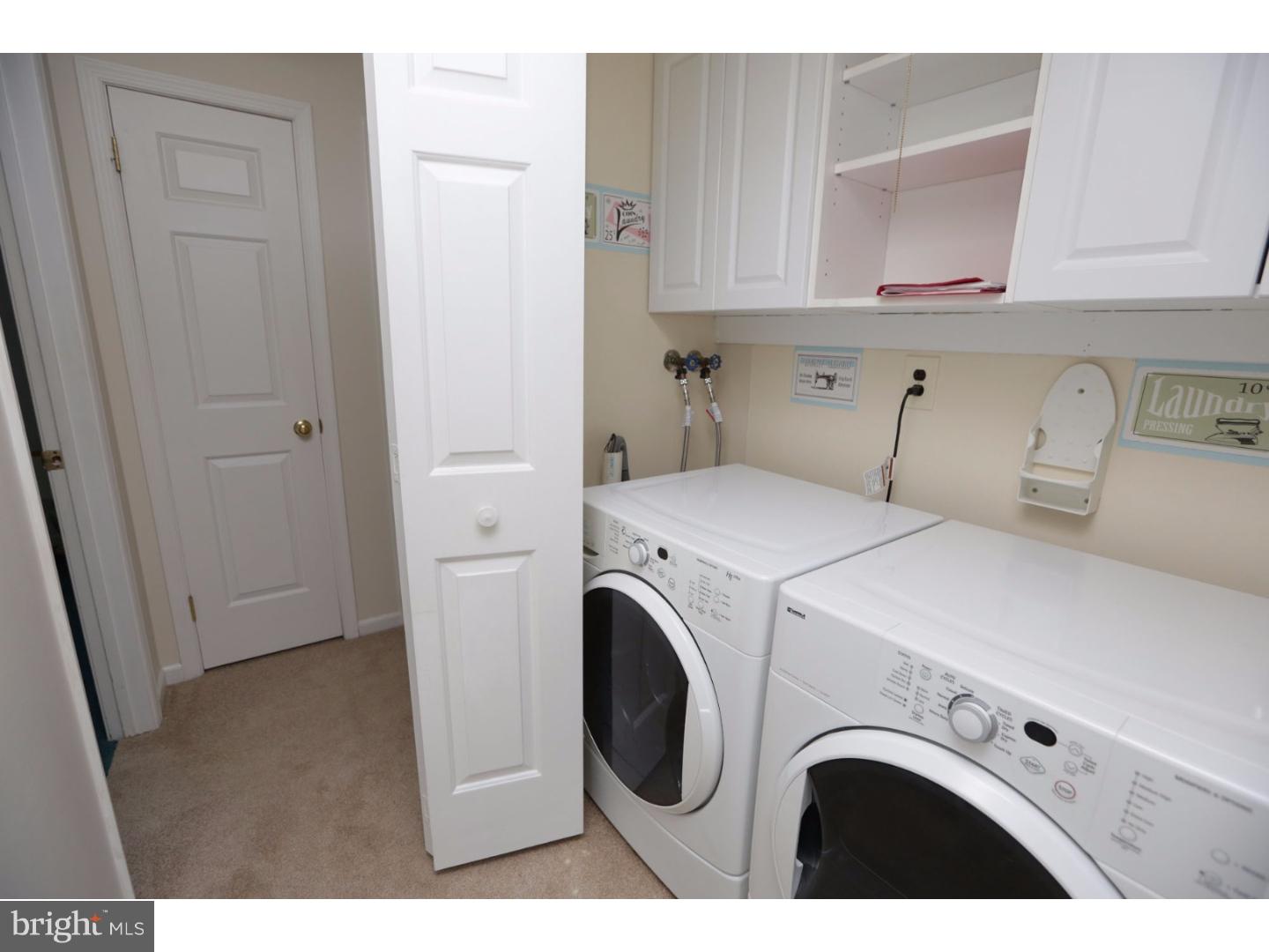 HAMPTON ESTS - Residential