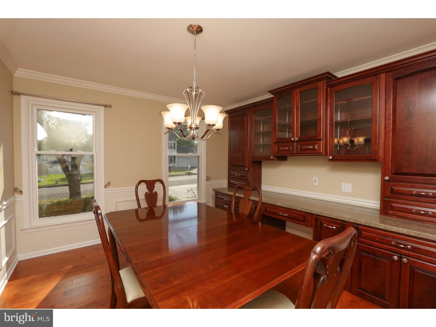 HAMPTON ESTS - Residential
