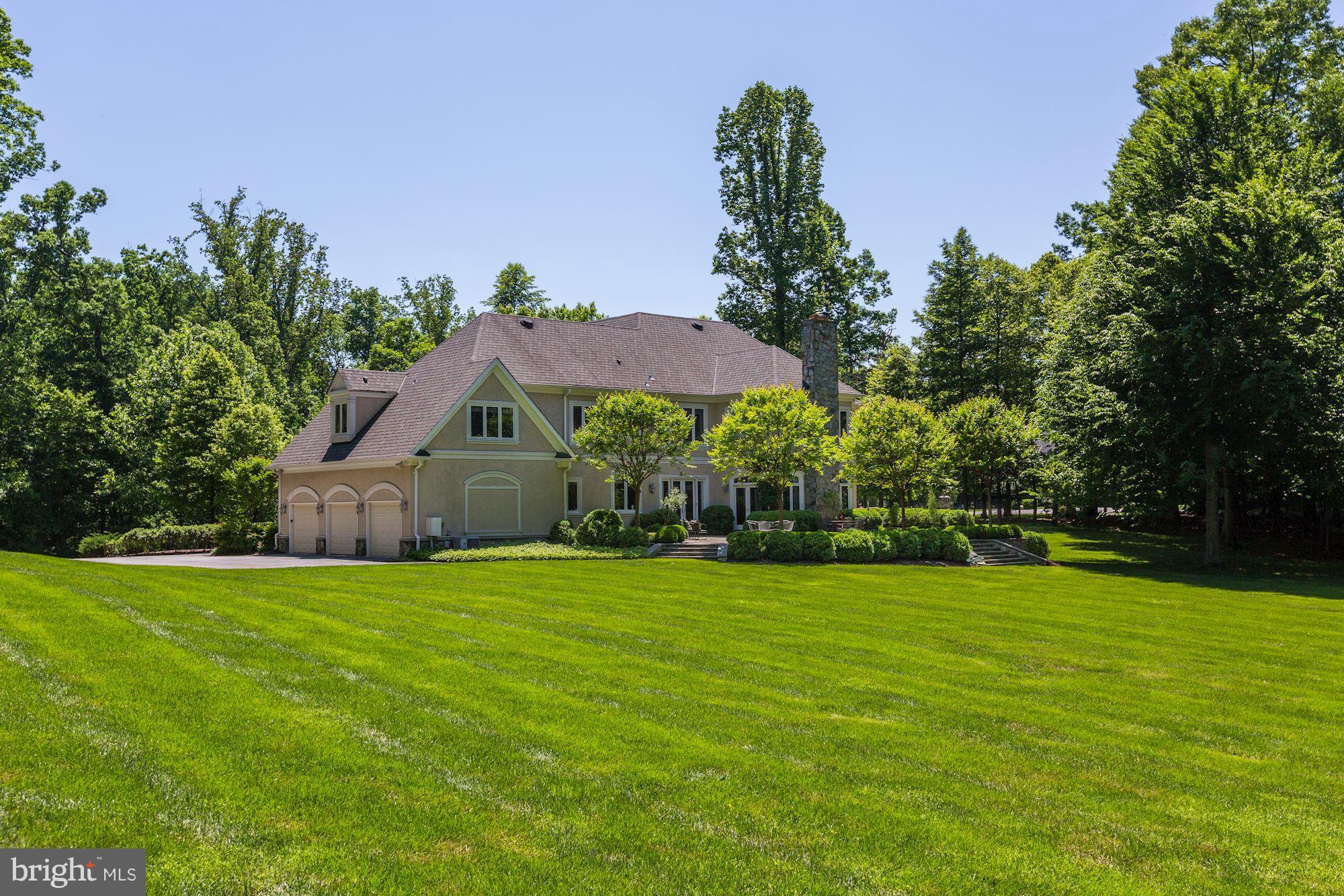 POTOMAC OUTSIDE - Residential