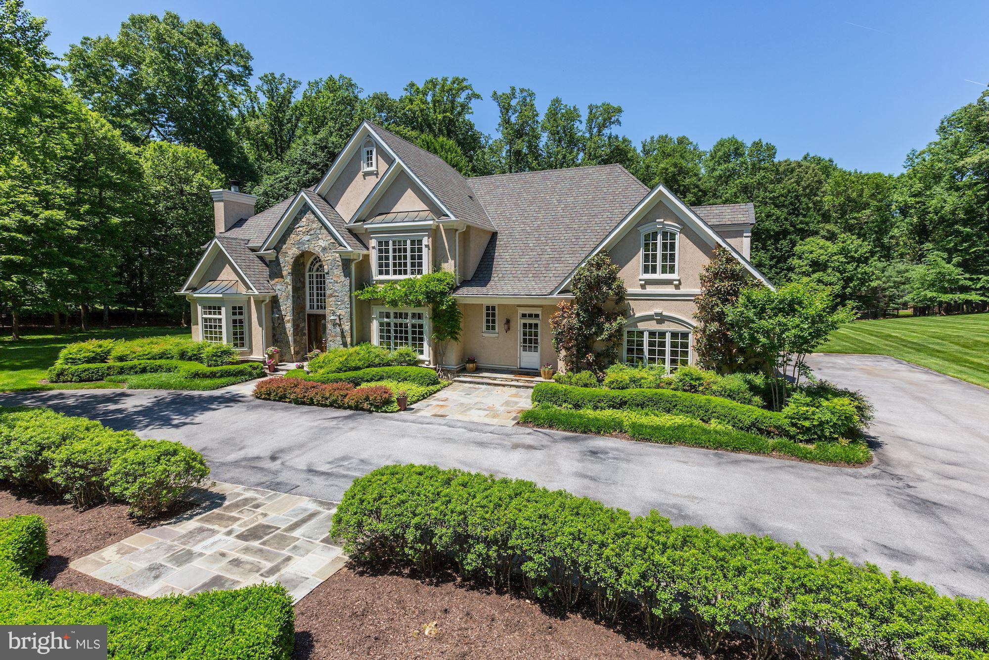 POTOMAC OUTSIDE - Residential