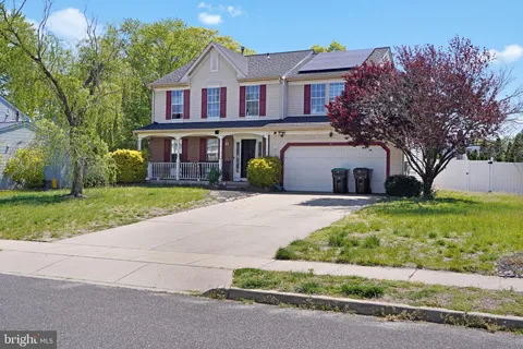 MLS: NJCD2116062