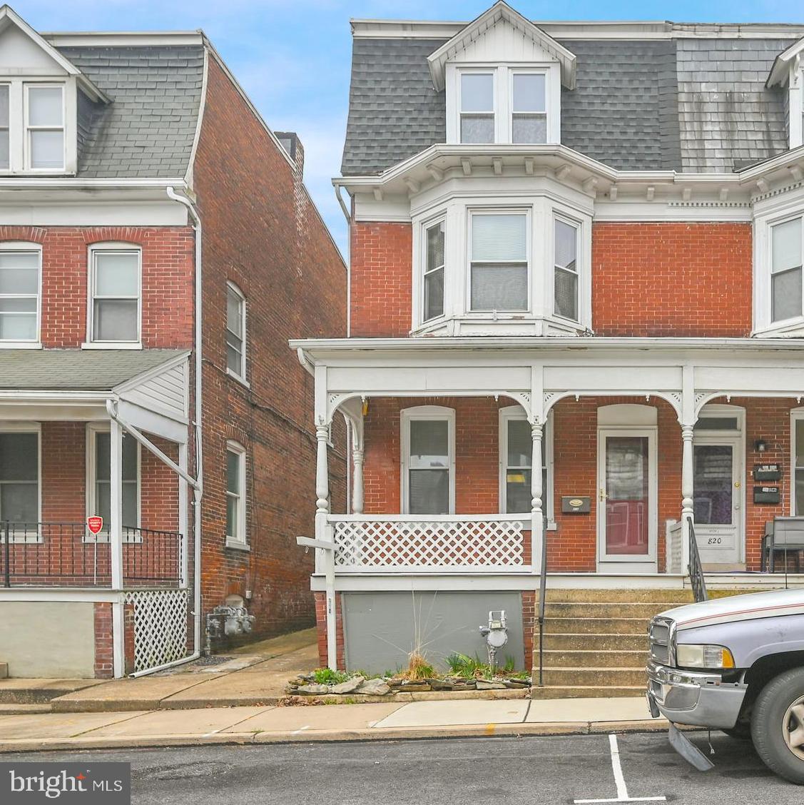 NORTH YORK BORO - Residential