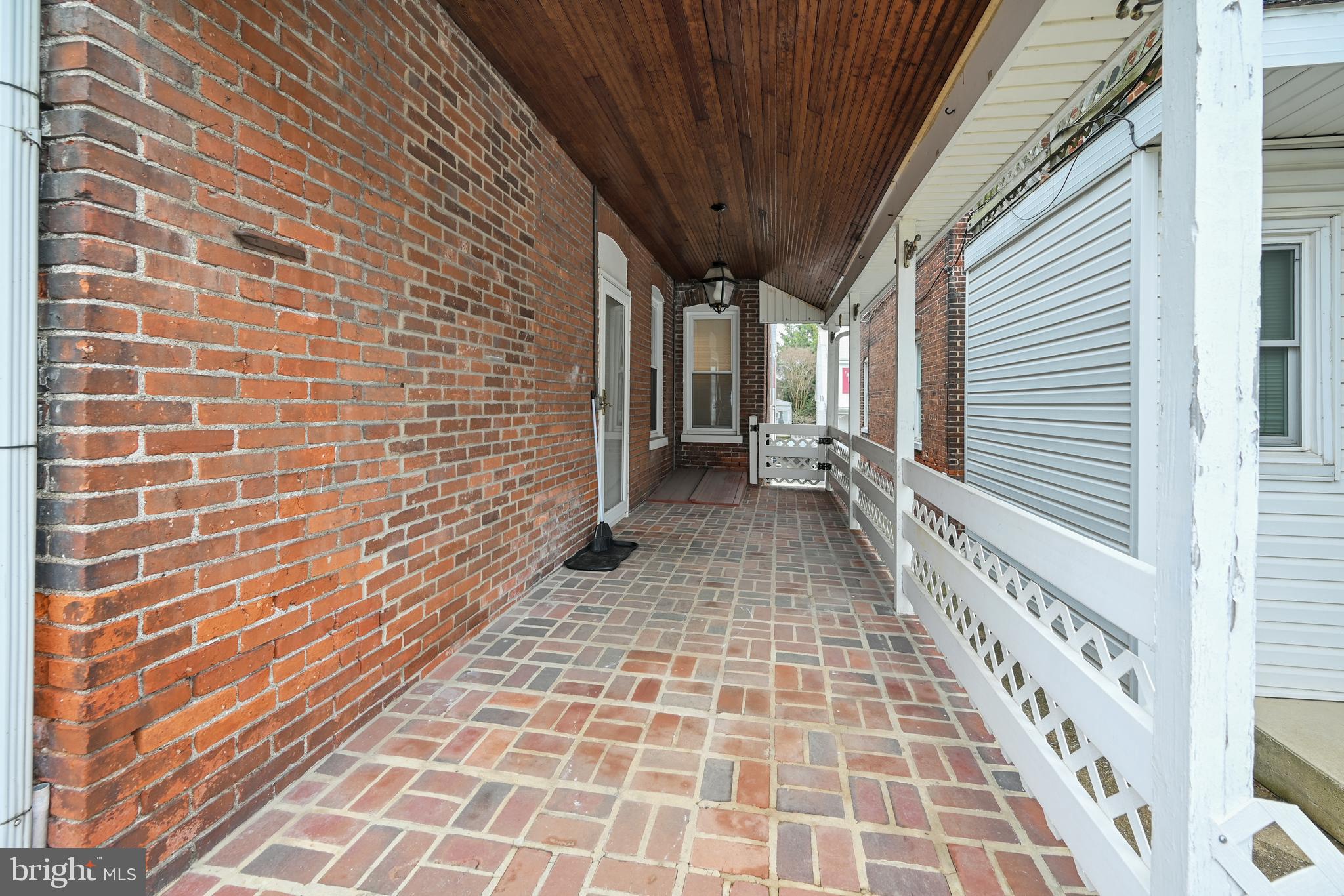 NORTH YORK BORO - Residential