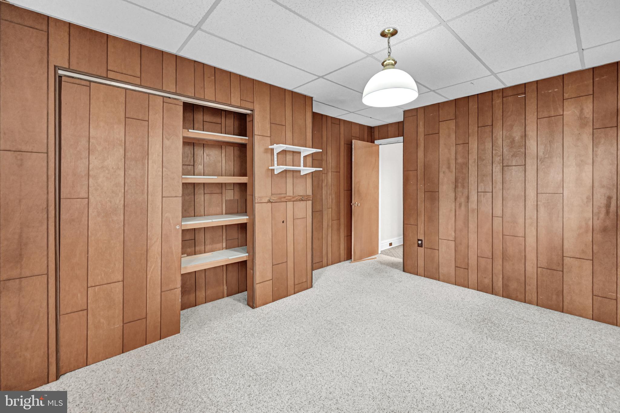 NORTH YORK BORO - Residential