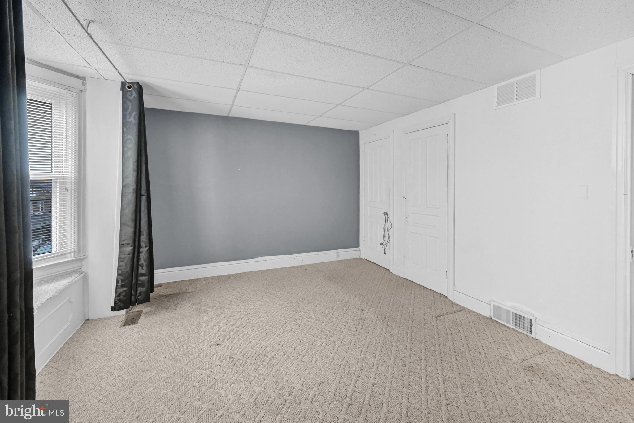 NORTH YORK BORO - Residential