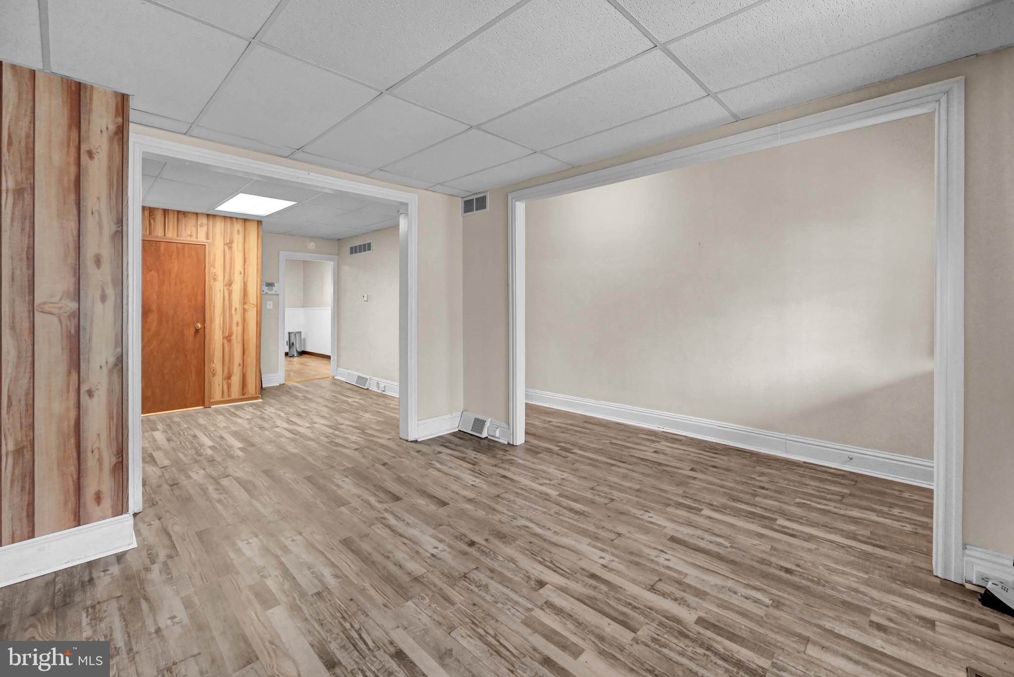 NORTH YORK BORO - Residential