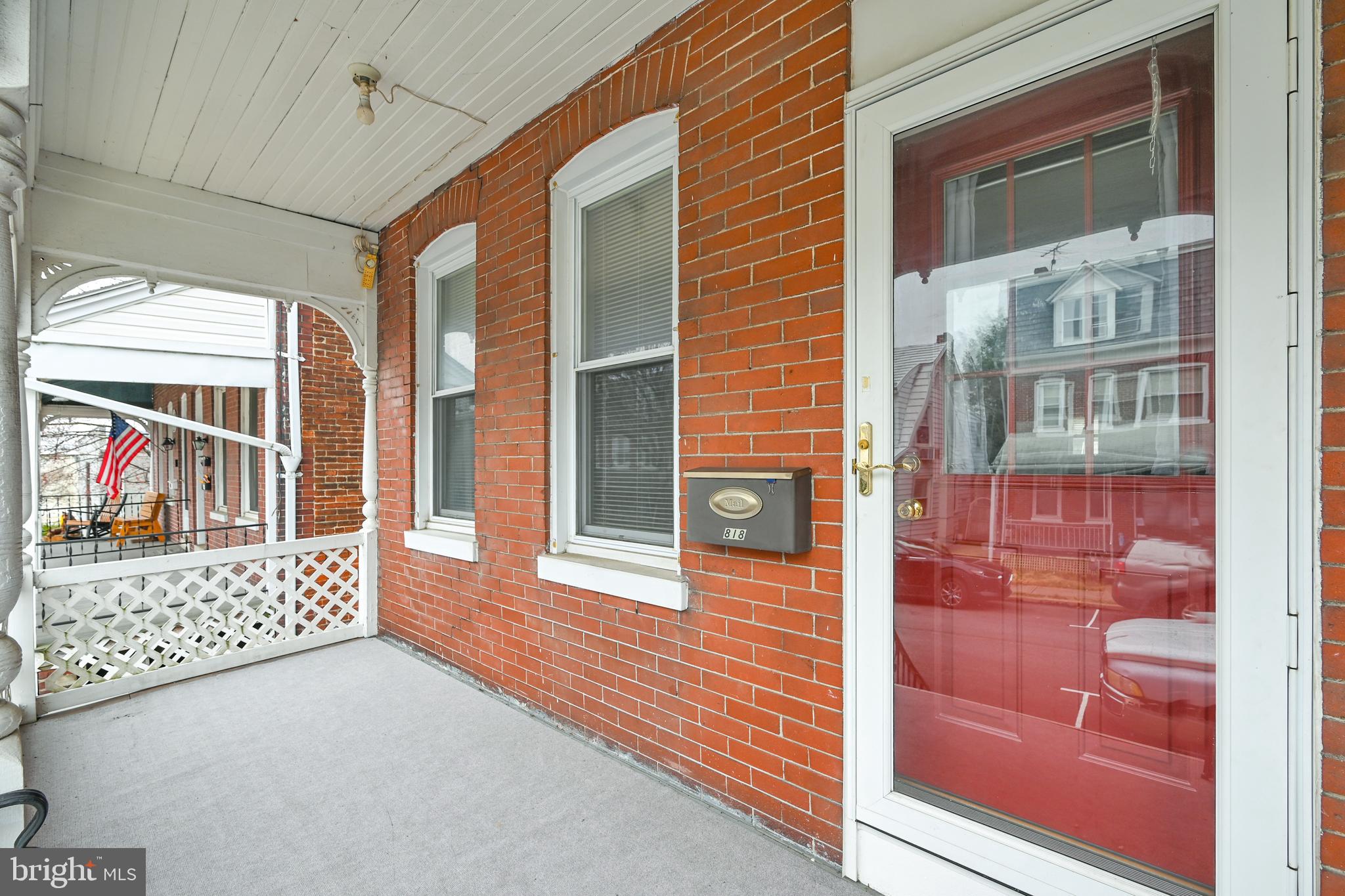 NORTH YORK BORO - Residential