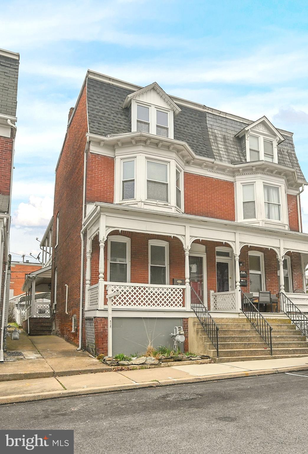 NORTH YORK BORO - Residential