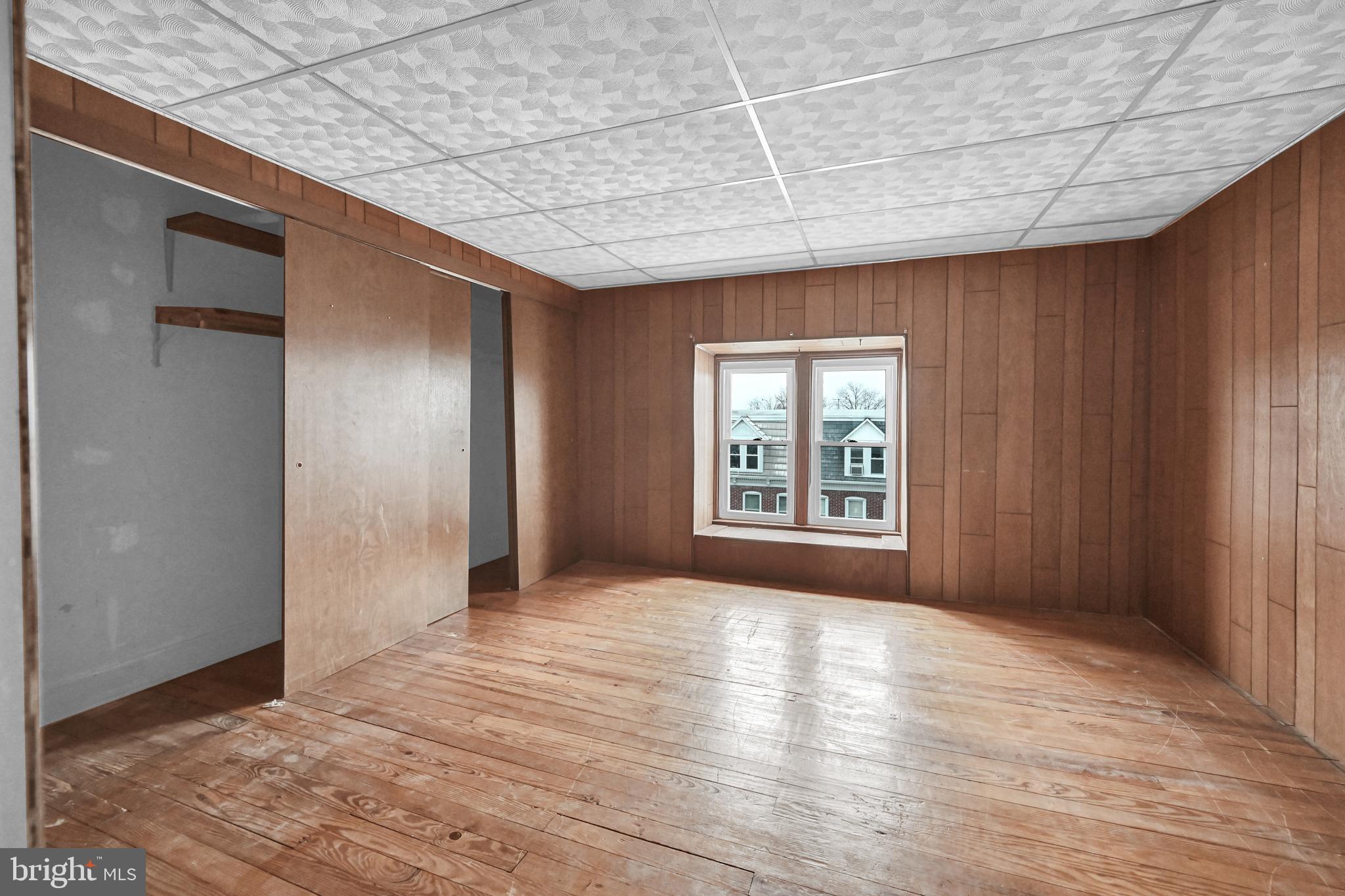 NORTH YORK BORO - Residential