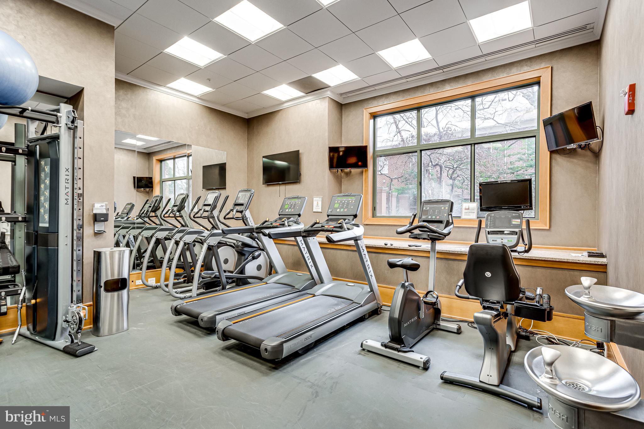 MONROE AT VIRGINIA SQUARE - Residential