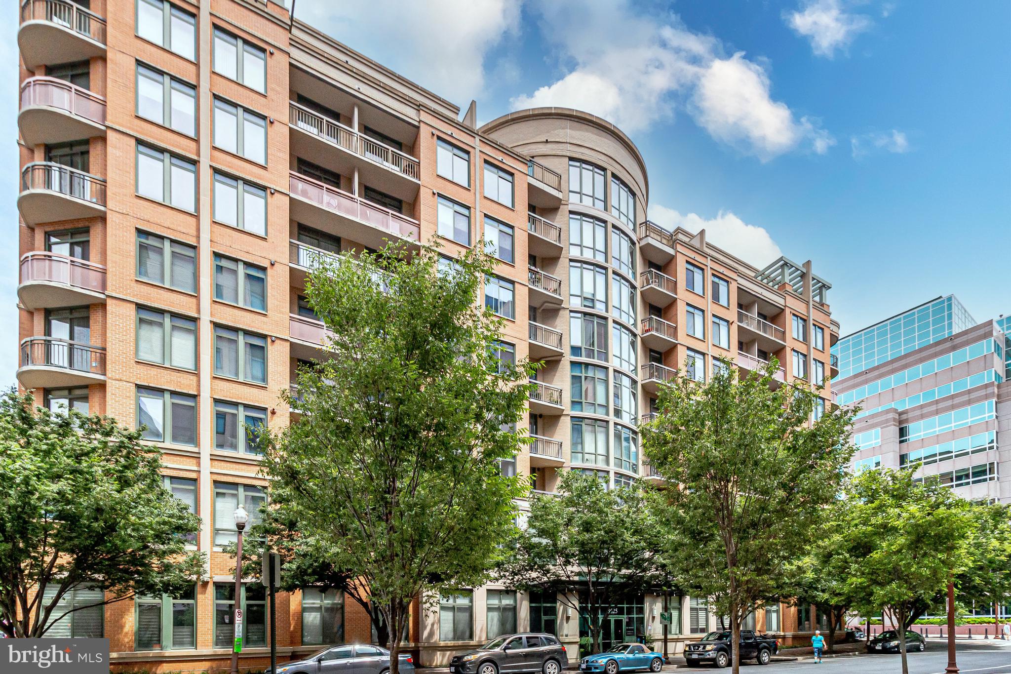 MONROE AT VIRGINIA SQUARE - Residential