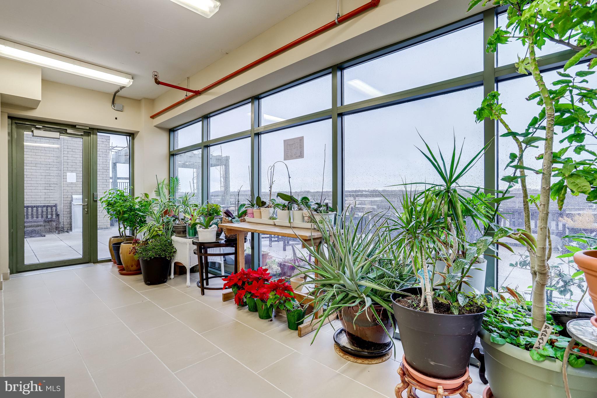 MONROE AT VIRGINIA SQUARE - Residential