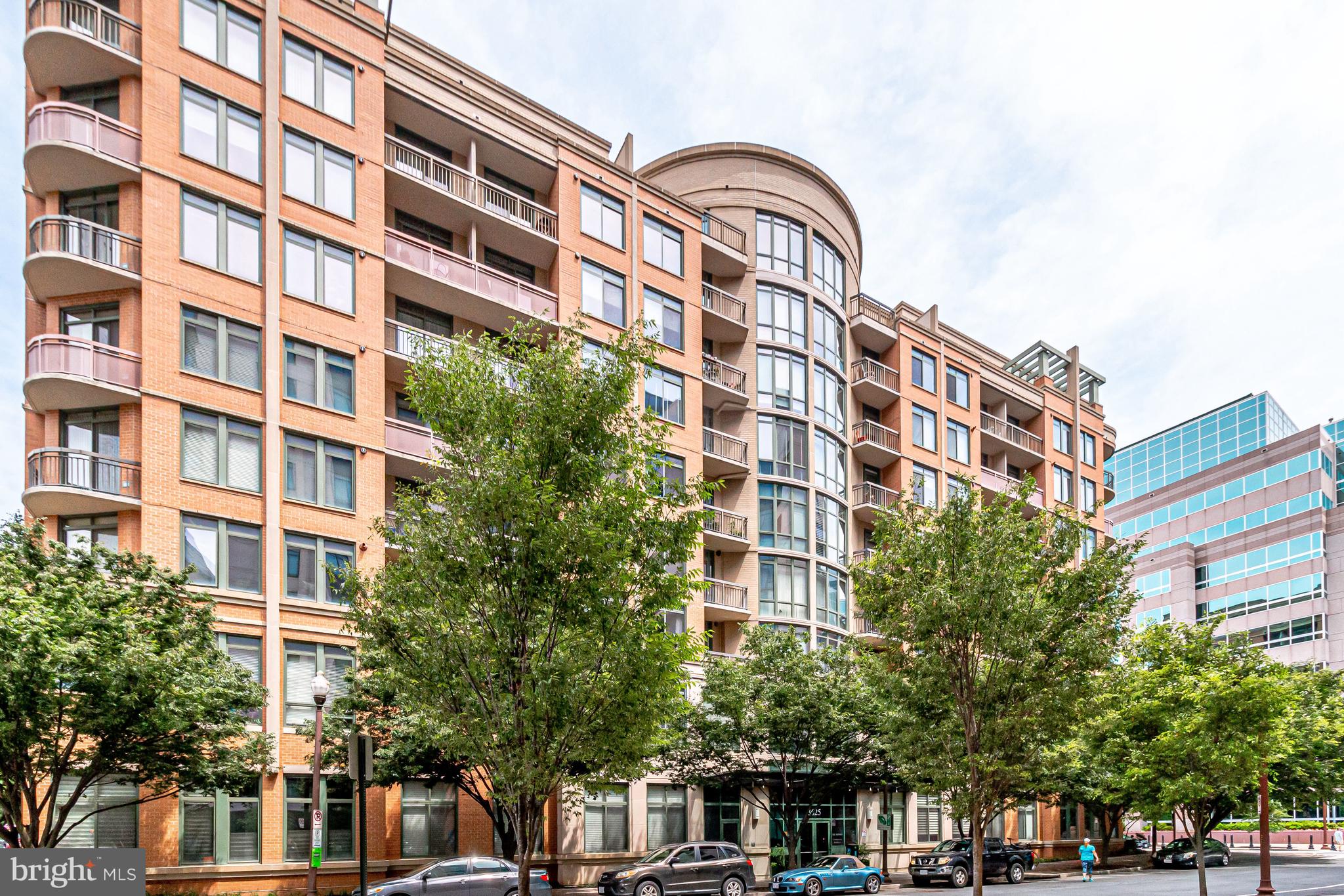 MONROE AT VIRGINIA SQUARE - Residential