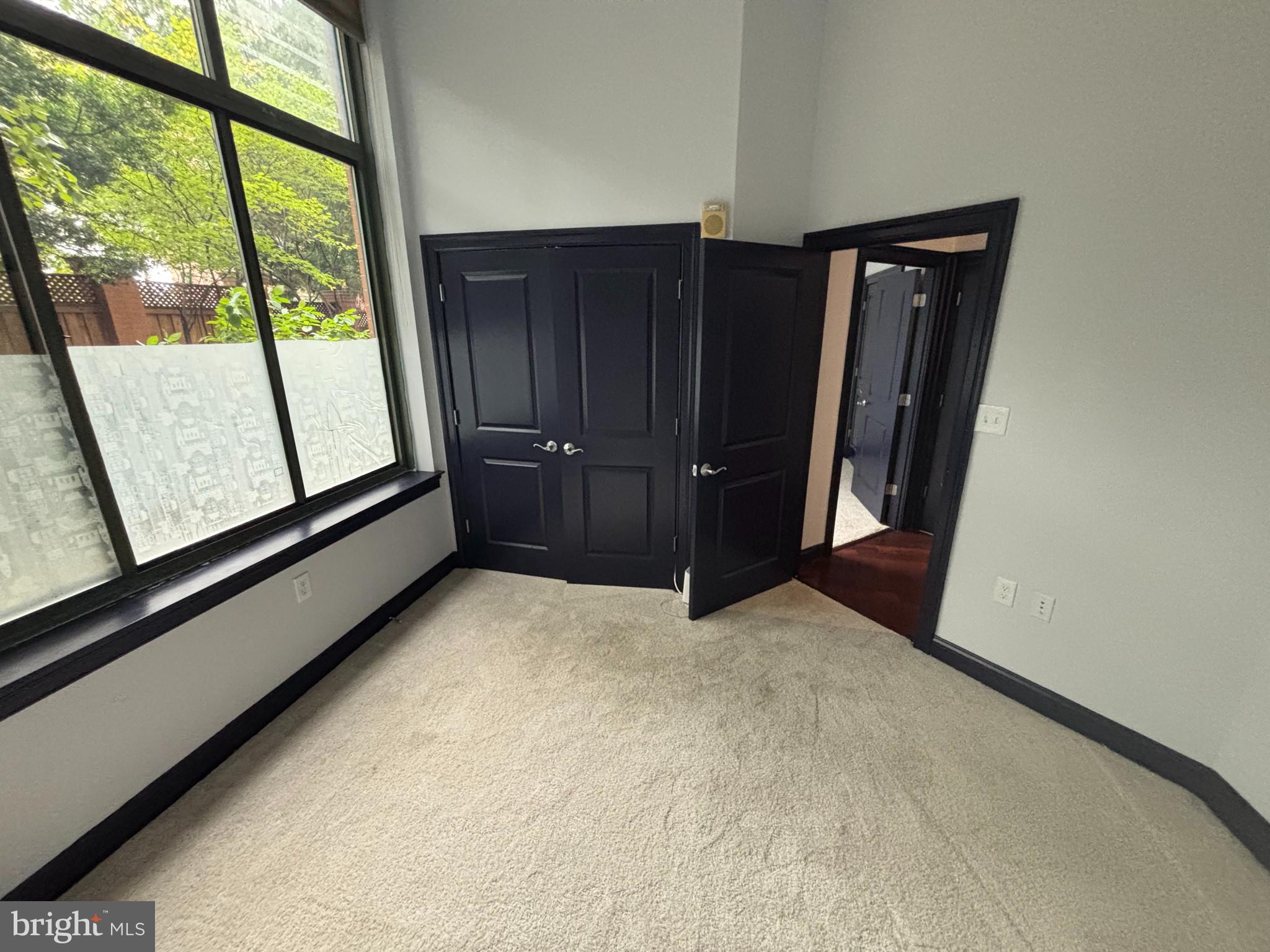 MONROE AT VIRGINIA SQUARE - Residential