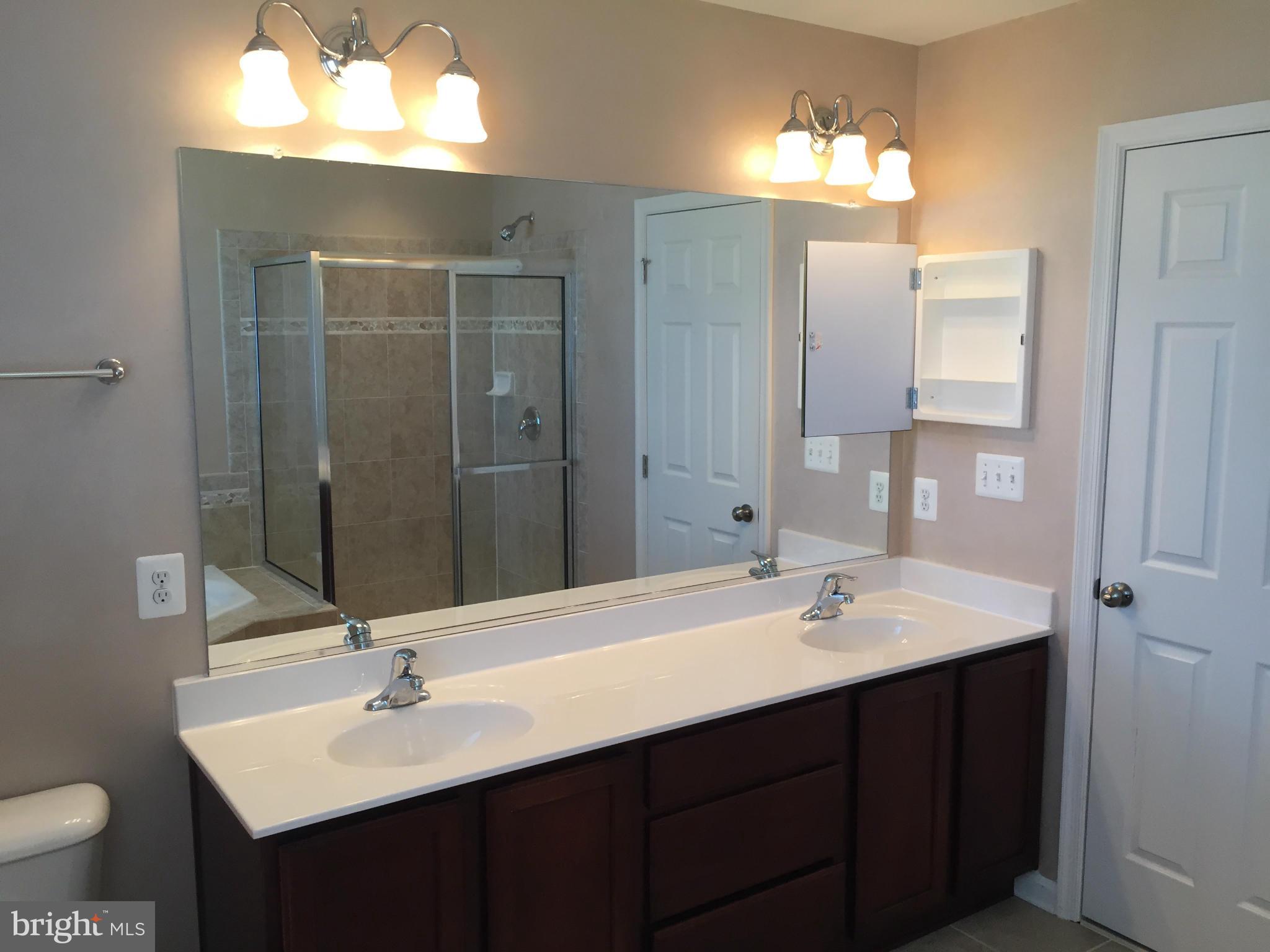 SHENANDOAH SPRINGS - Residential