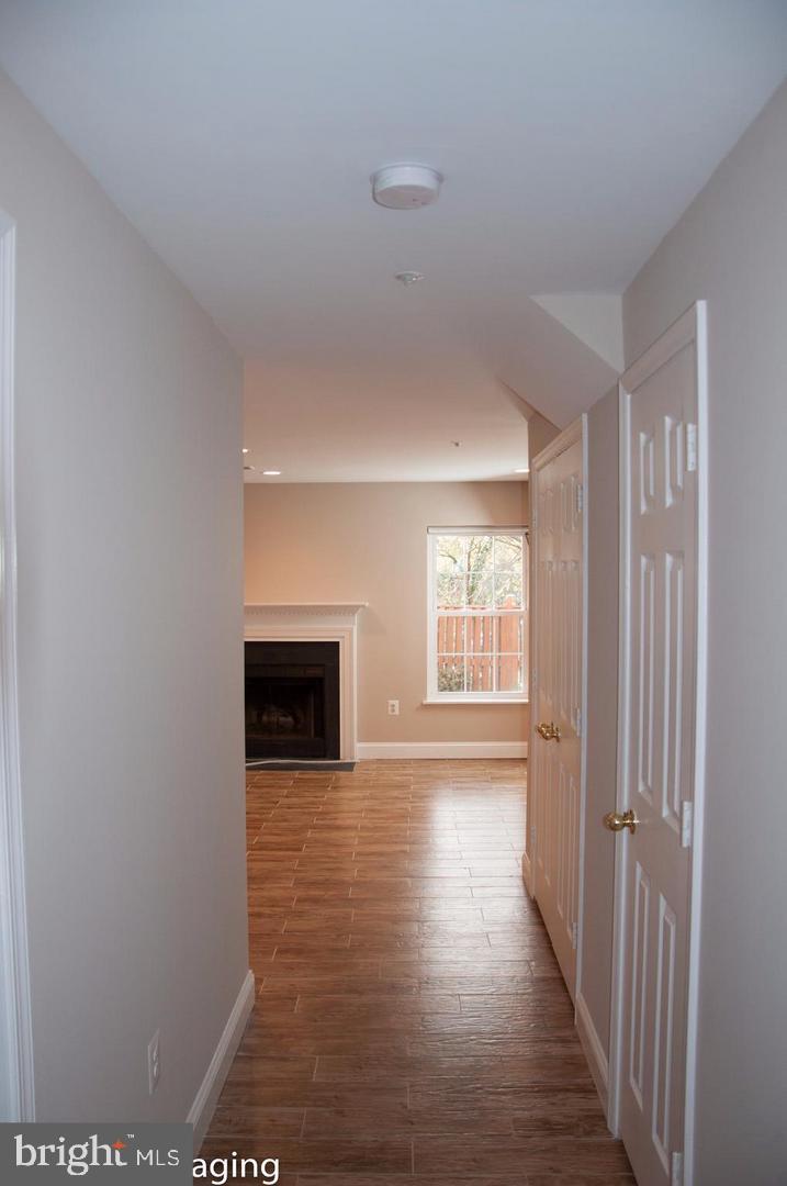 WHEATON OUT RES. (2) - Residential Lease