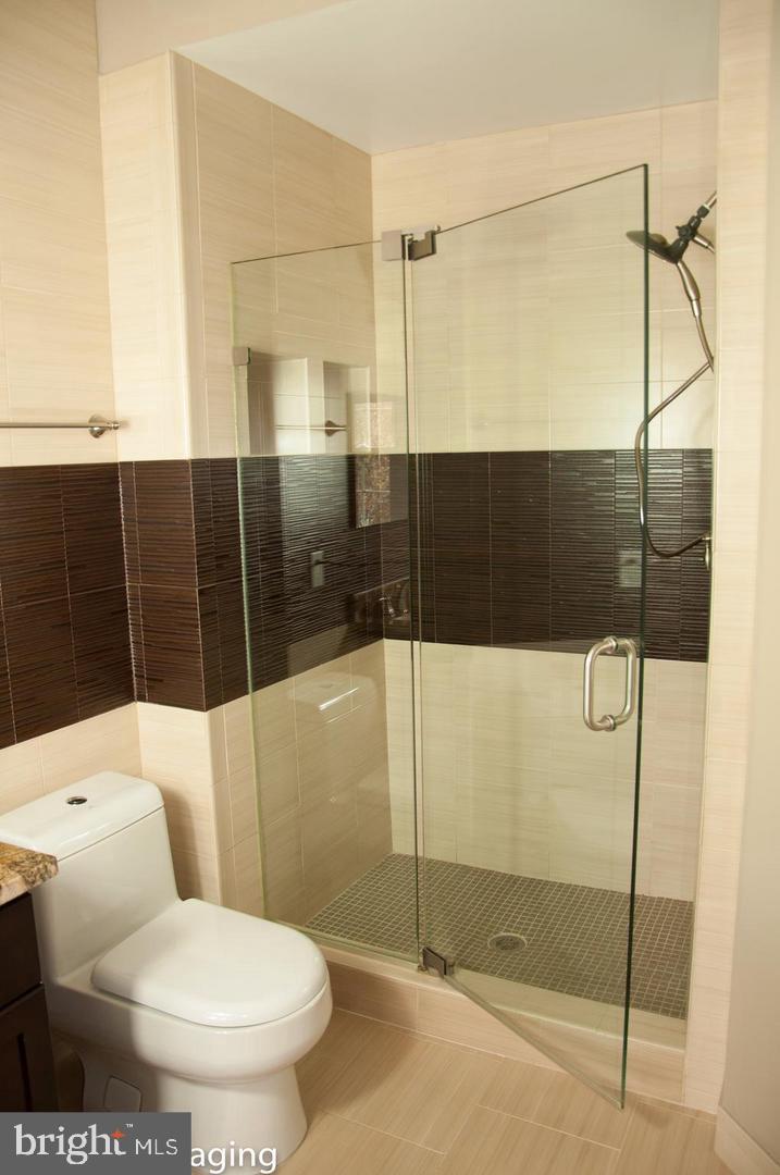 WHEATON OUT RES. (2) - Residential Lease