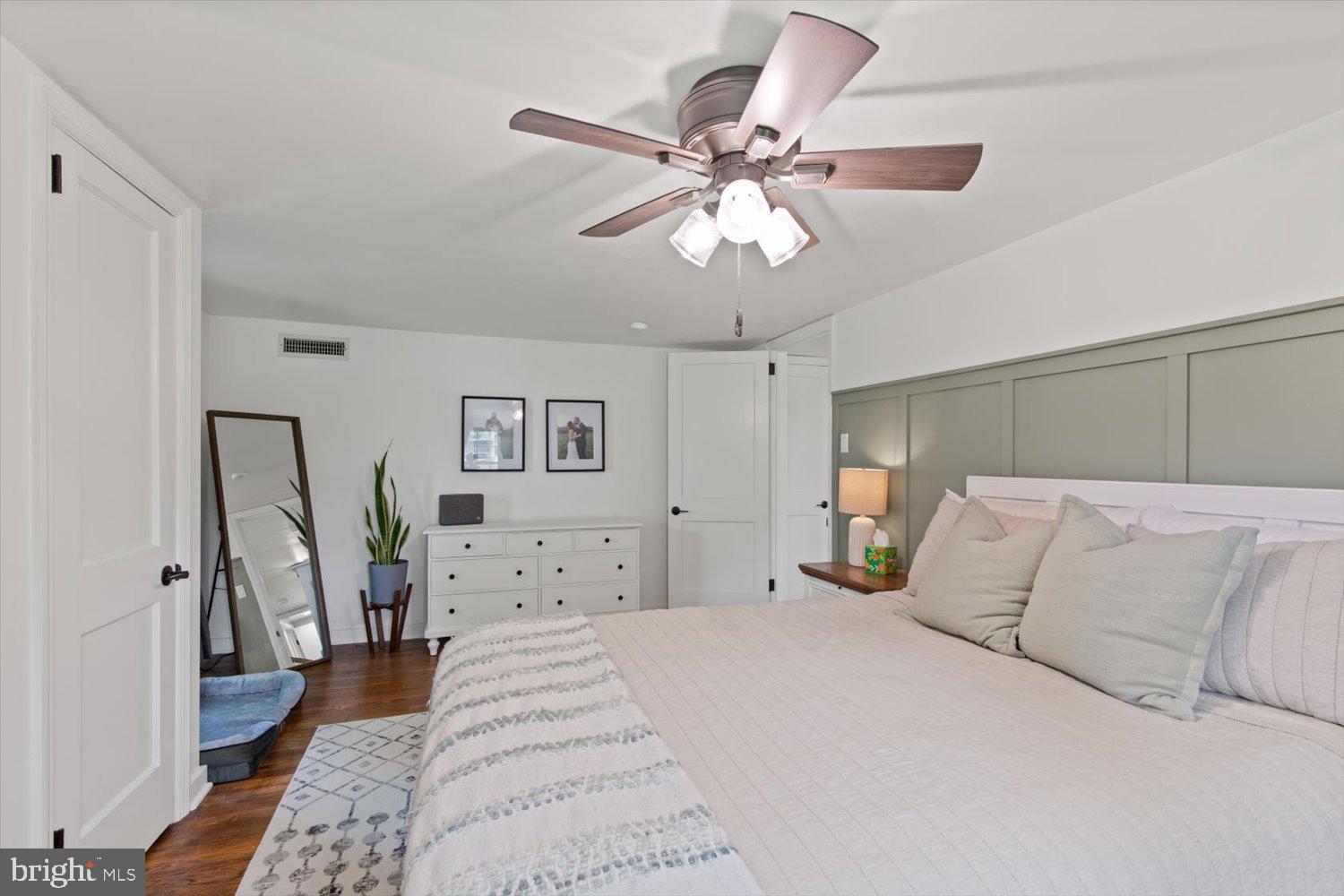 ABBEYVILLE MANOR - Residential