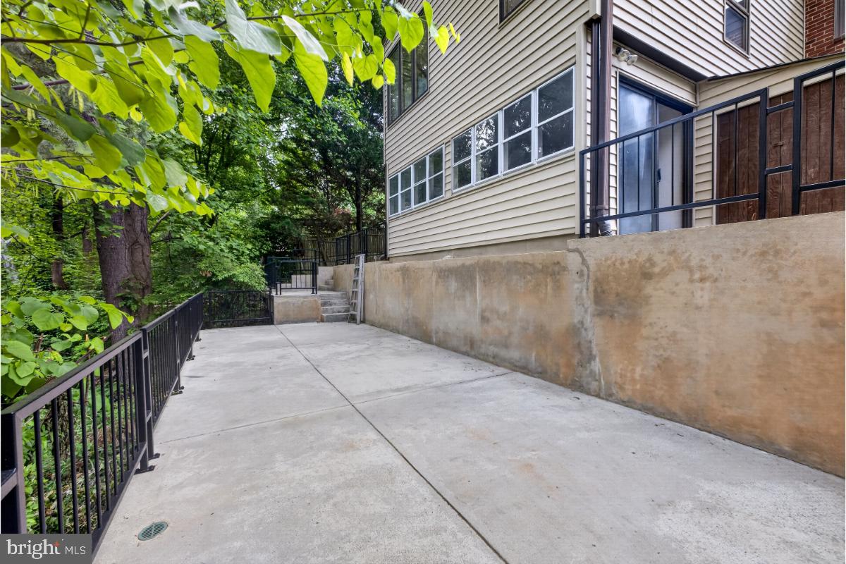 CONN AVE HILLS - Residential