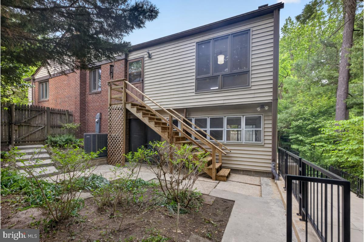 CONN AVE HILLS - Residential