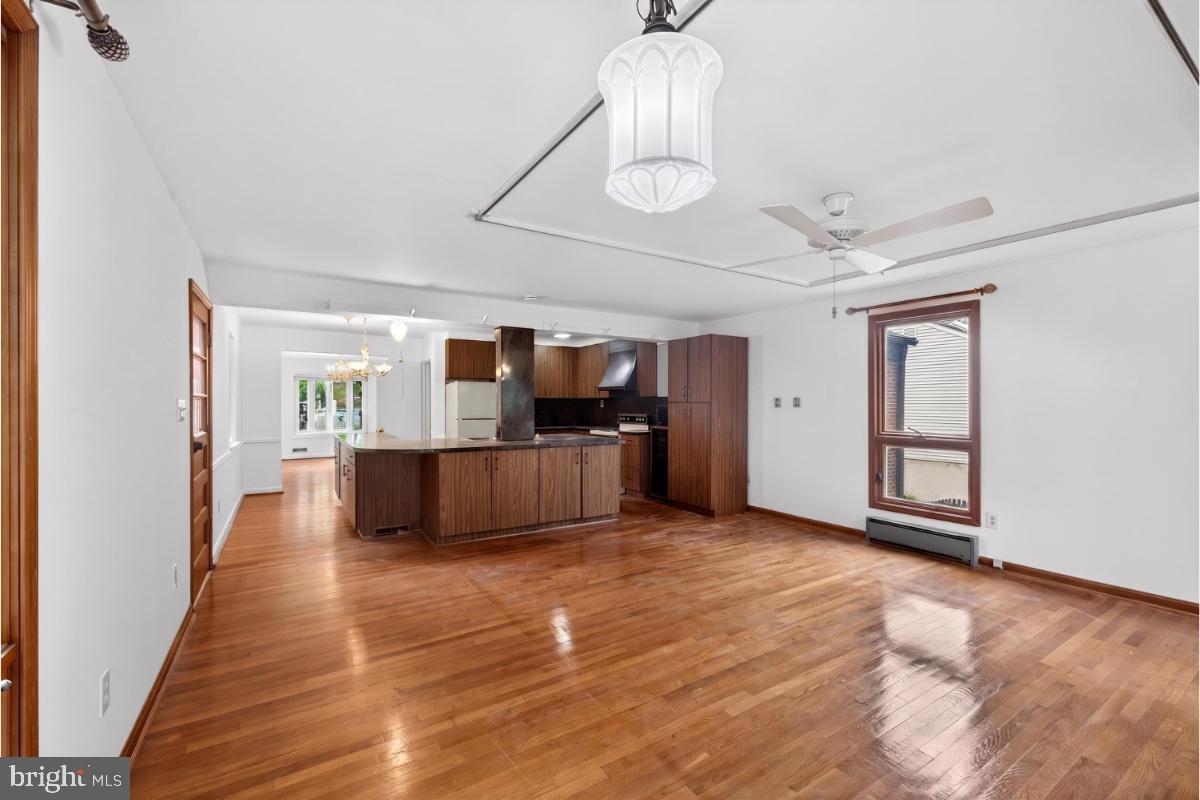 CONN AVE HILLS - Residential