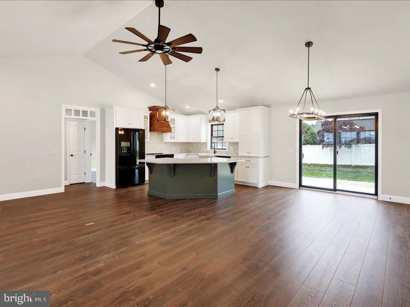 THE ESTATES AT HEARTHSIDE - Residential