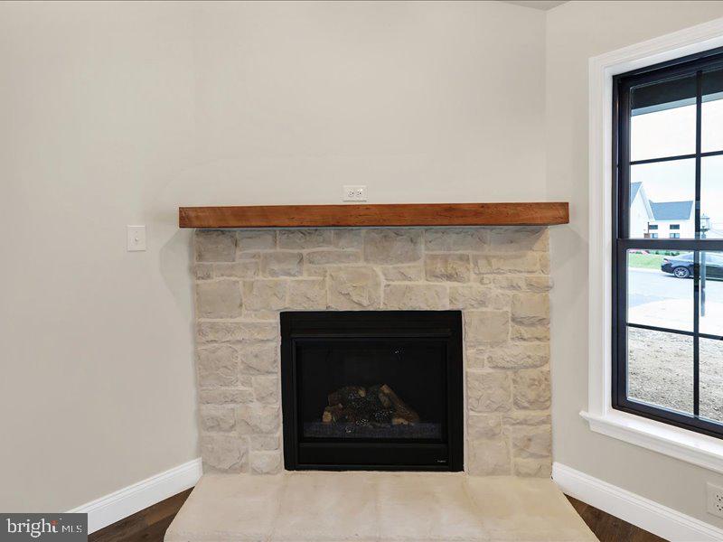 THE ESTATES AT HEARTHSIDE - Residential