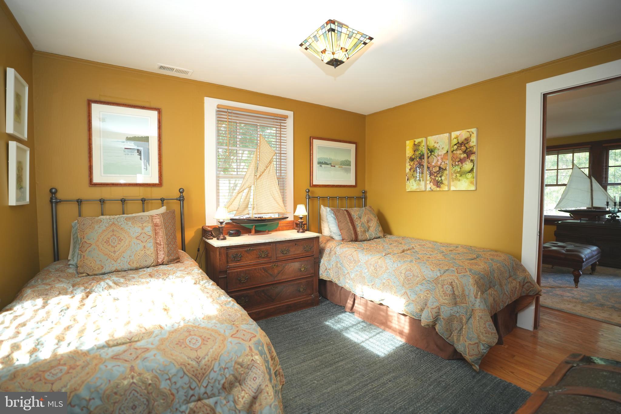 ST GEORGE ISLAND - Residential