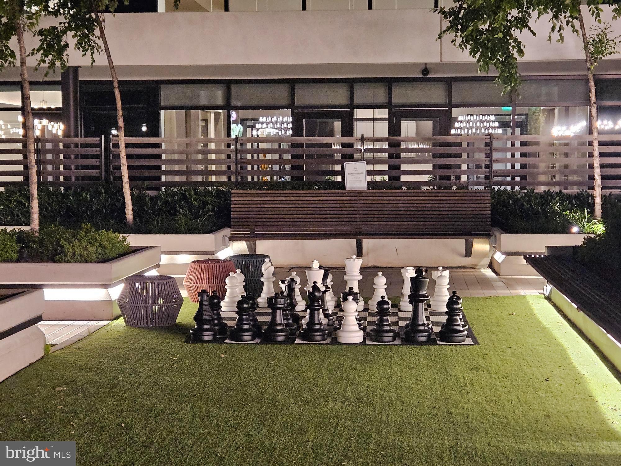 THE VERSE CONDO - Residential Lease