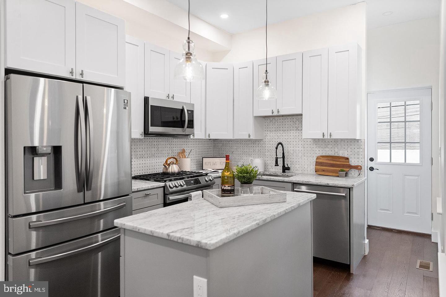 NEWBOLD - Residential