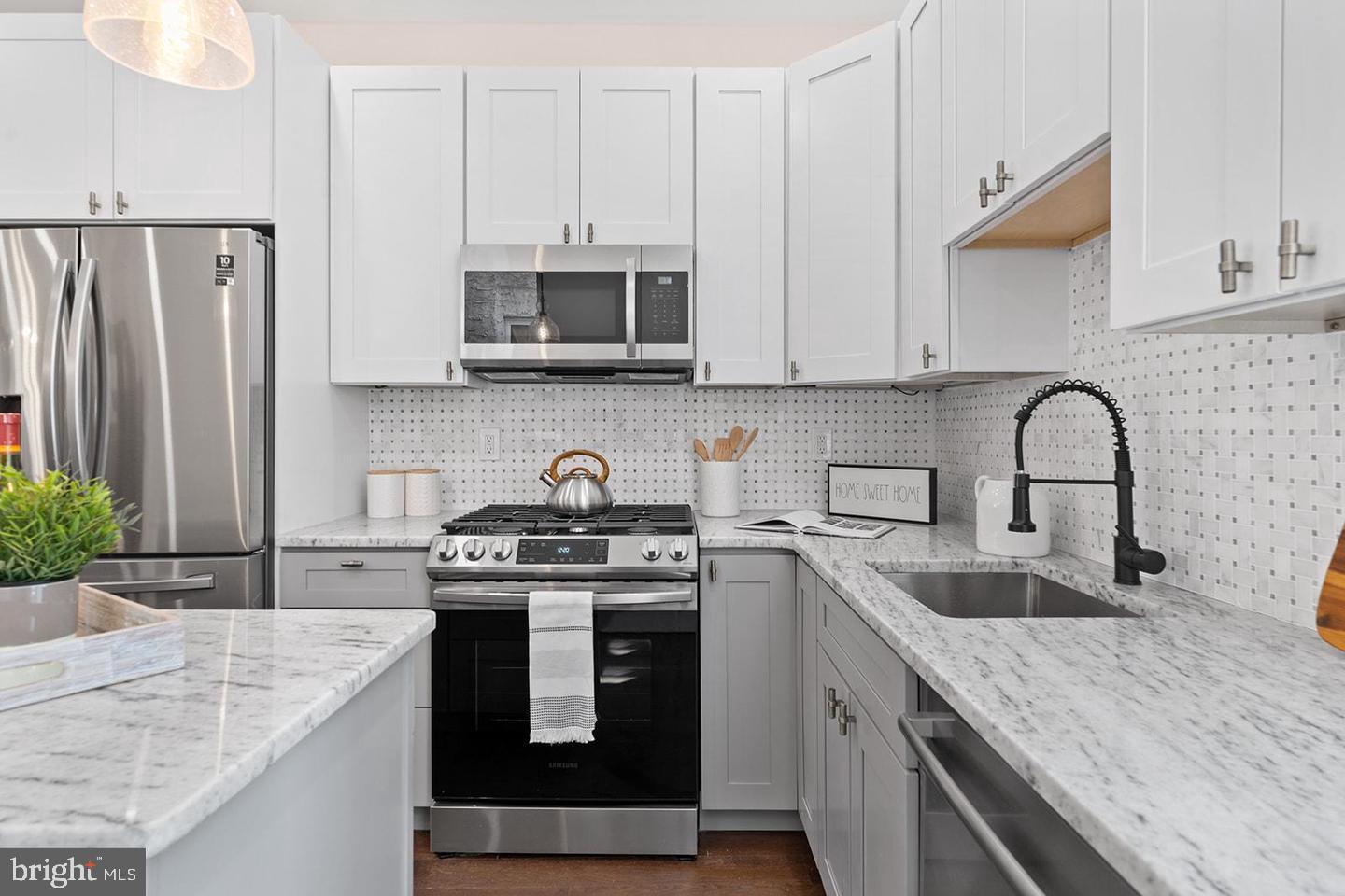 NEWBOLD - Residential